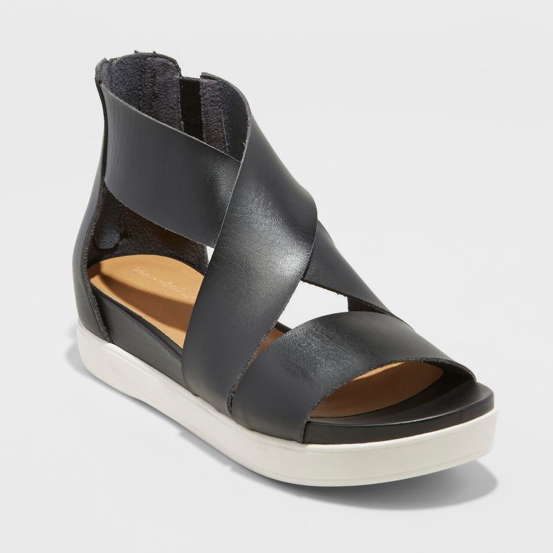 Women's Hartley T Strap Thong Sandals - Universal Thread™ Black 9