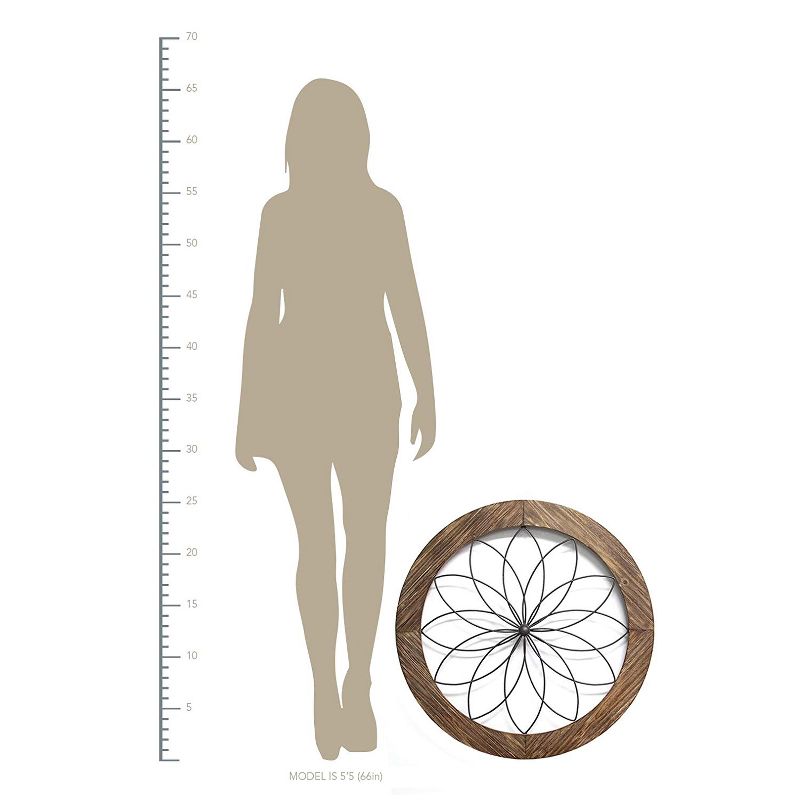 Stratton Home Decor S11570 Round Metal Natural Wood Medallion Wall Art, Brown