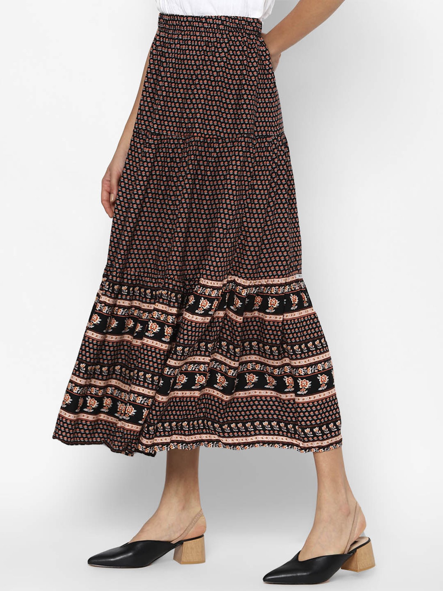 American Eagle Outfitters Black Printed Below Knee Skirt