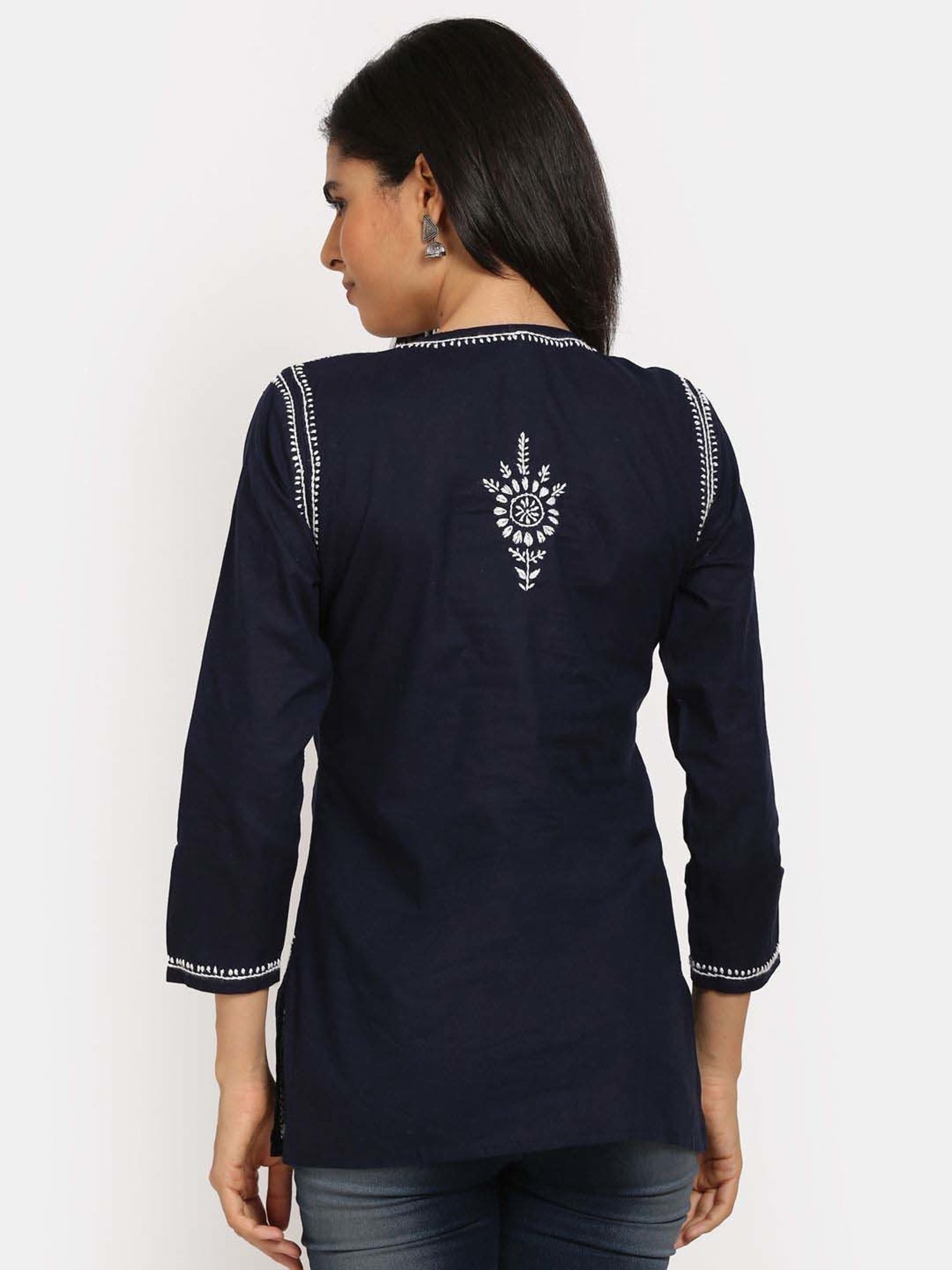 PARAMOUNT CHIKAN Navy Cotton Chikankari Straight Kurti