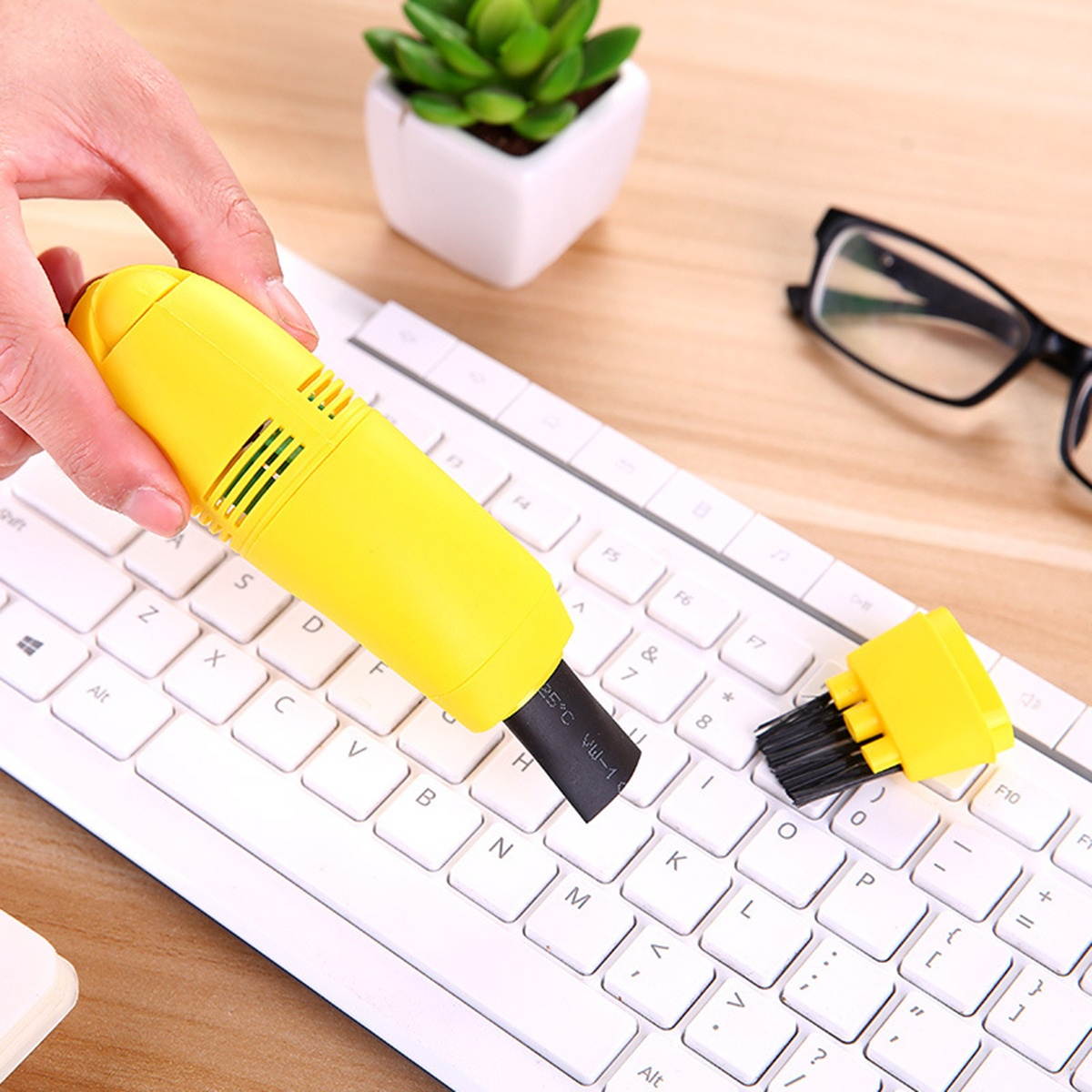 USB Computer keyboard Vacuum Cleaner Mini Desktop Dust Sweeper Collector Handheld Table Cleaning Tool for Office Car Home Pet House