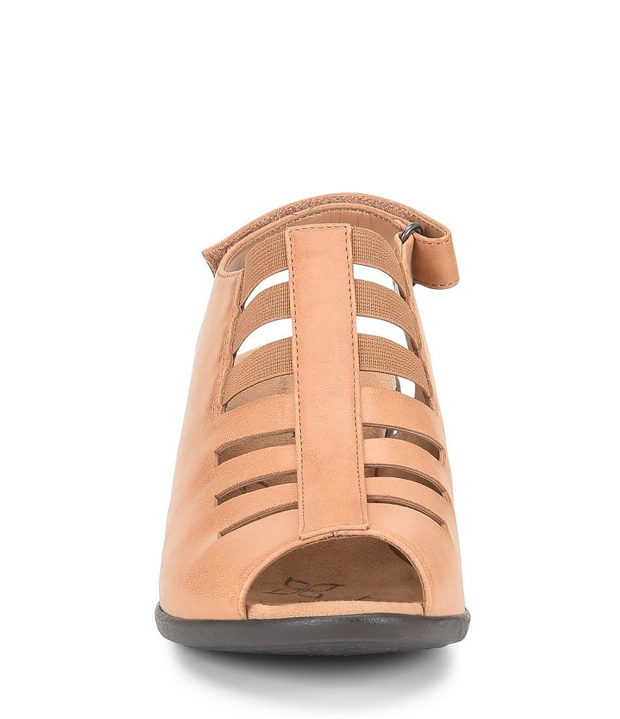 Comfortiva Faye Leather Block Heel Sandals