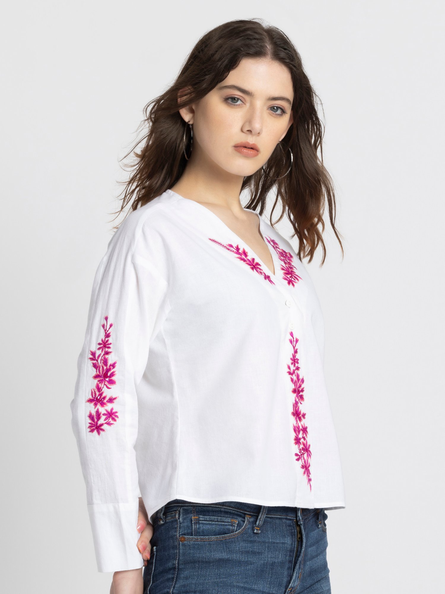 SHAYE White & Pink Cotton Embroidered Top