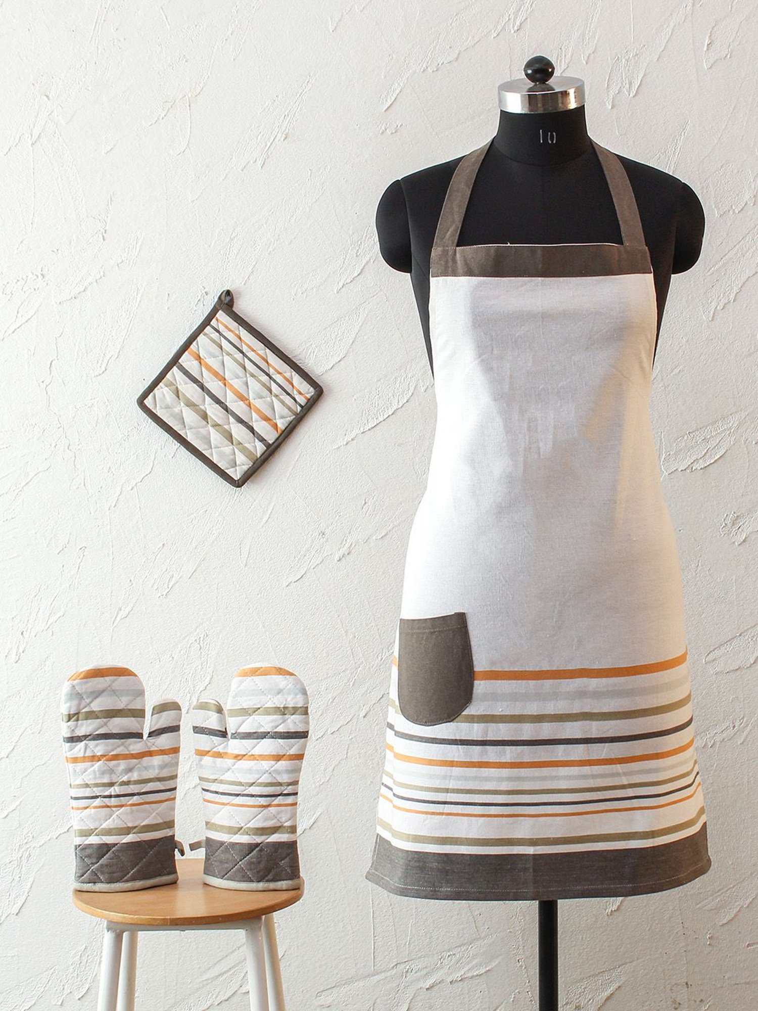 House This Grey Cotton Kitchen Set