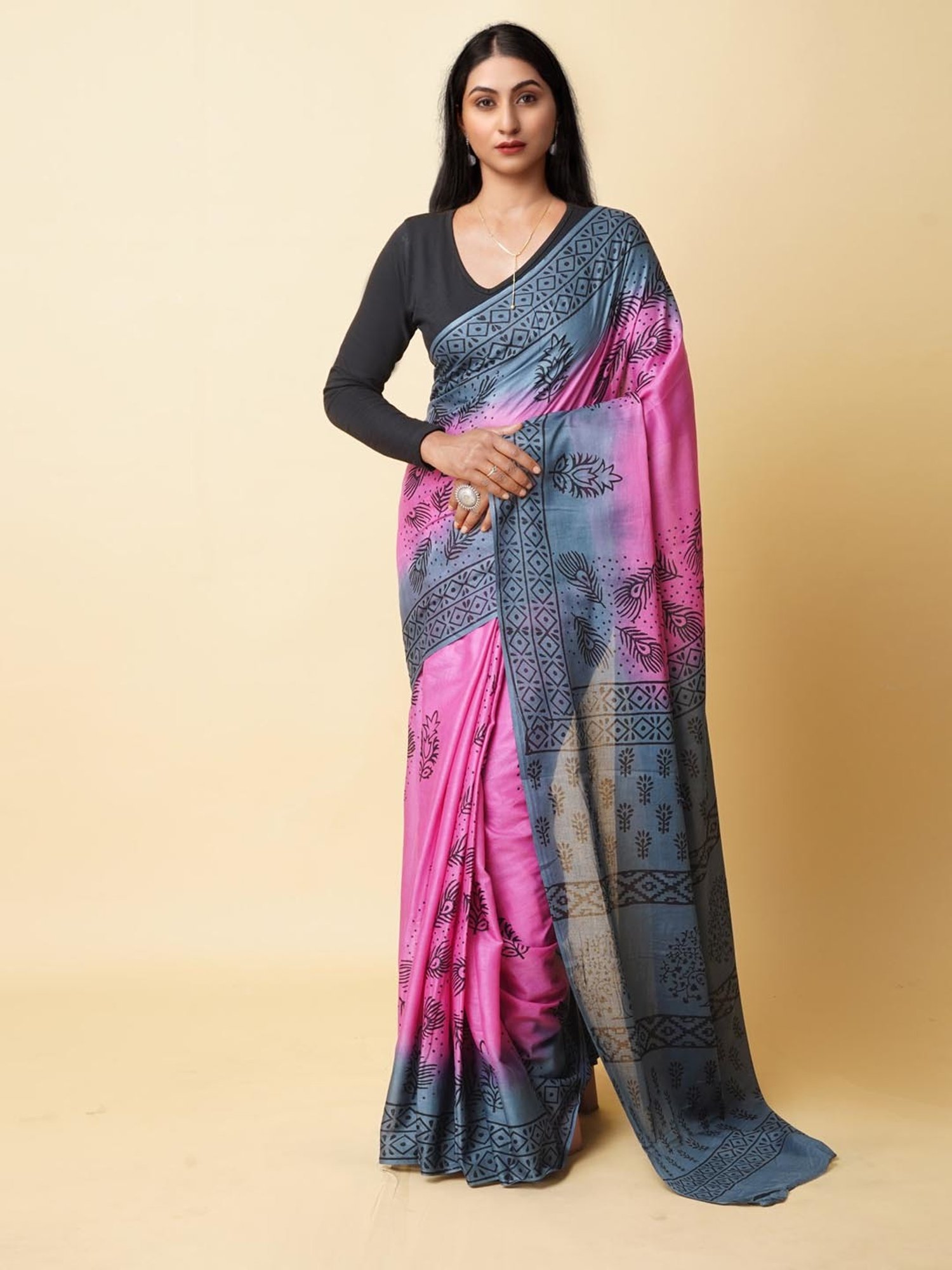Unnati Silks Pink & Grey Cotton Printed Saree With Unstitched Blouse