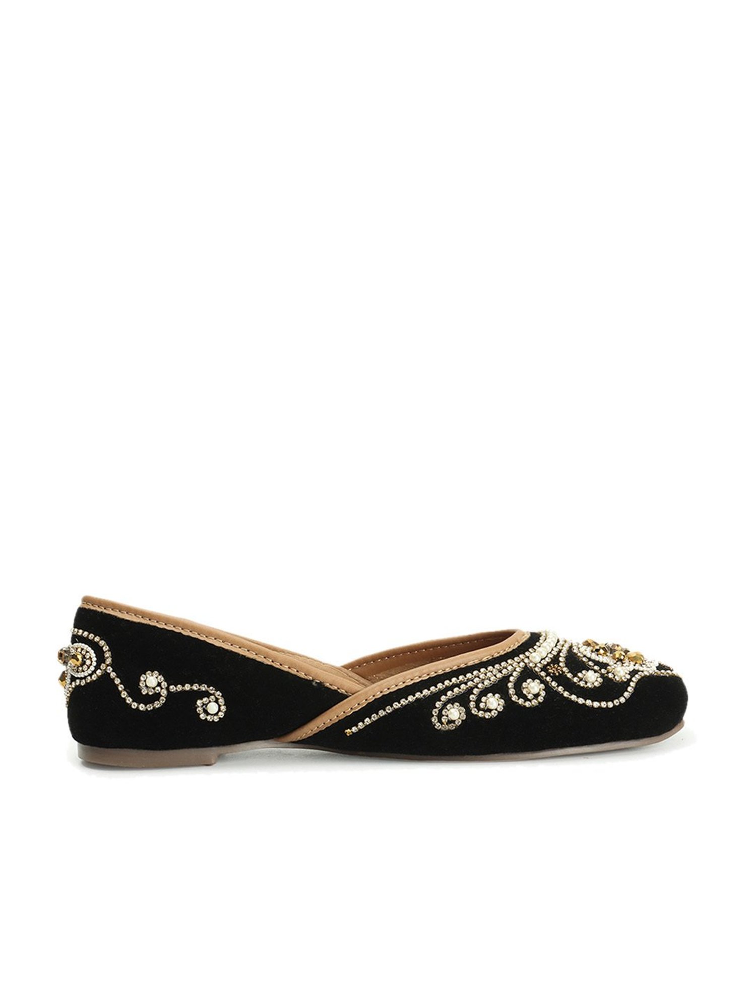 Iconics Women's Black Ethnic Juttis