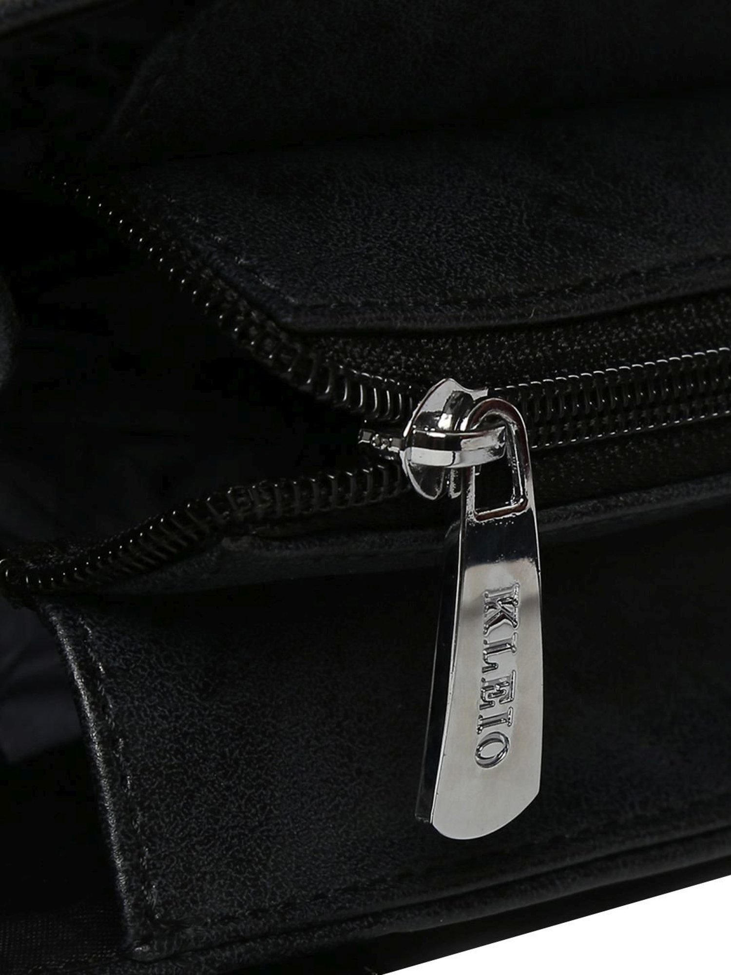 Tohl Avon Black Solid Medium Handbag