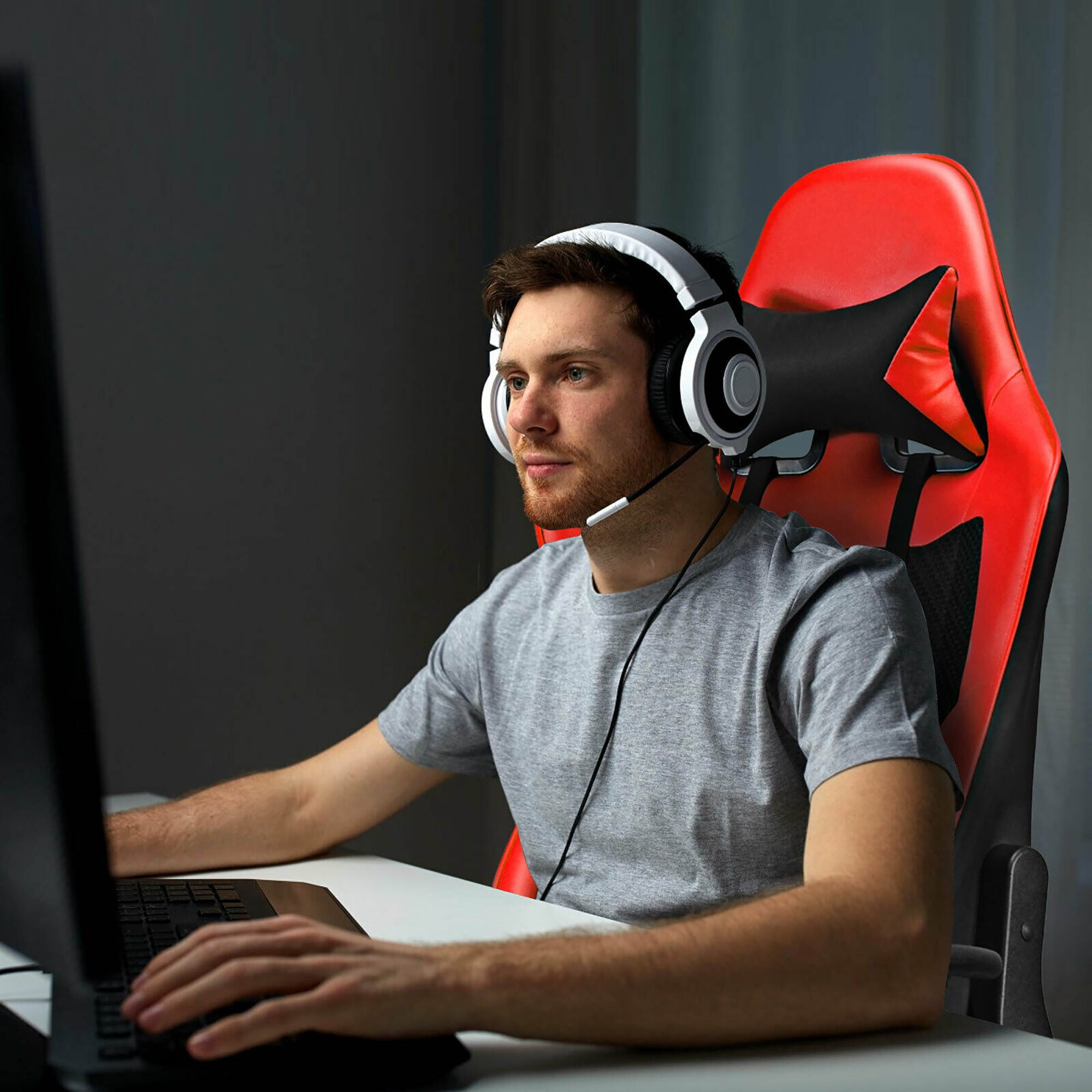 Costway Massage Gaming Chair Reclining Racing Office Computer Chair with Footrest Red