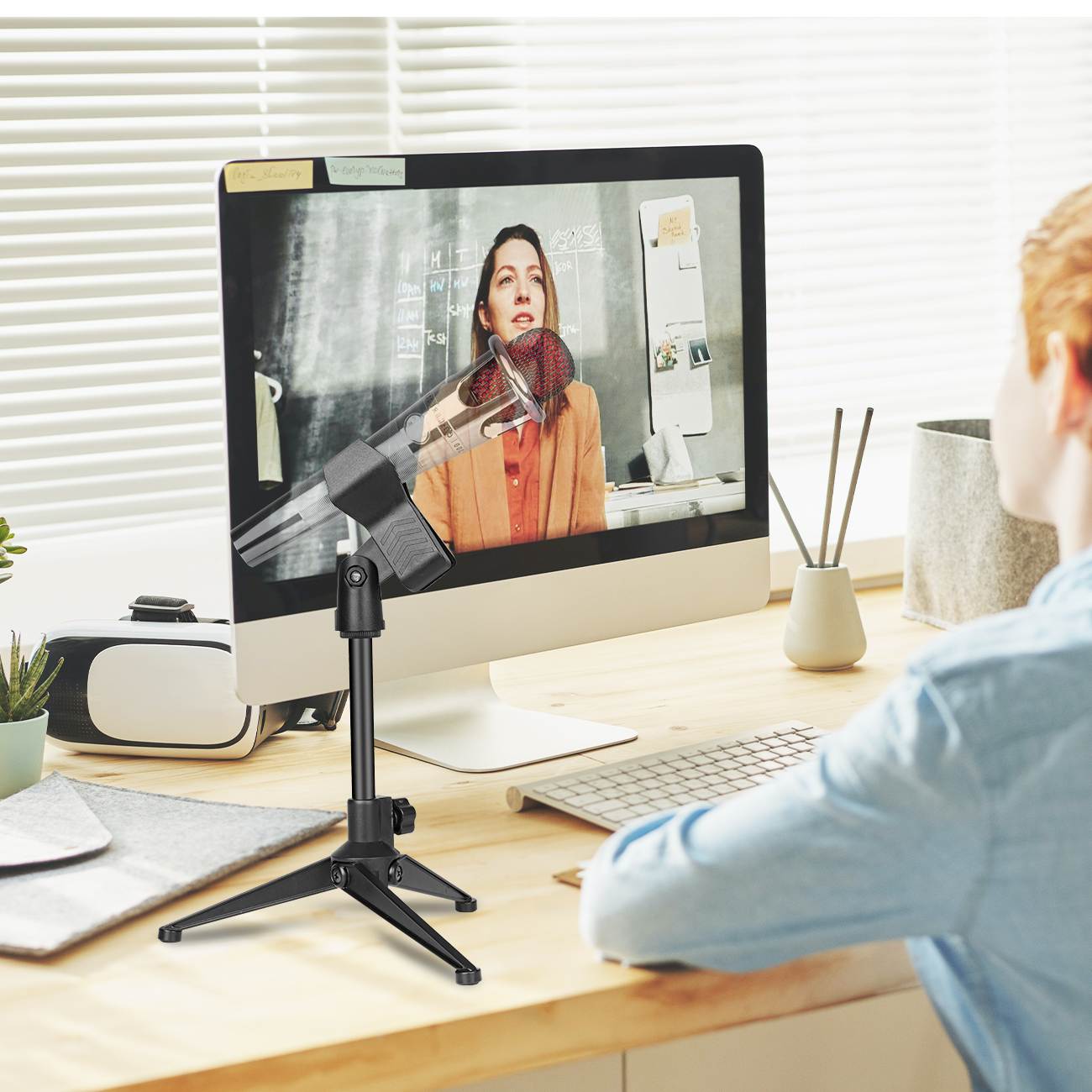 Depusheng Foldable Desktop Mic Stand Adjustable Angle Foldable Table Tops Microphone Mount Holder Stand Bracket Plastic Black