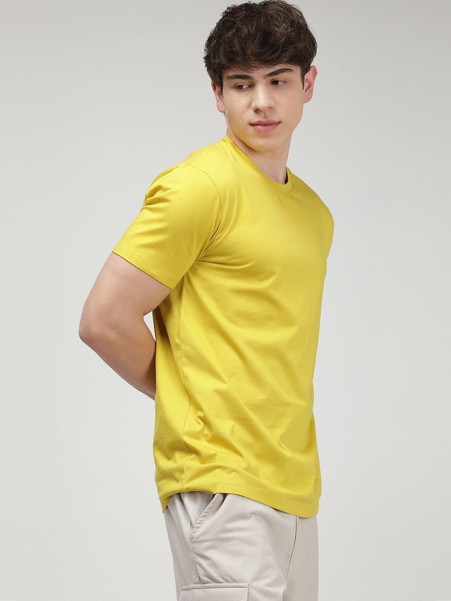 Sporto Sunlight Yellow Slim Fit T-Shirt