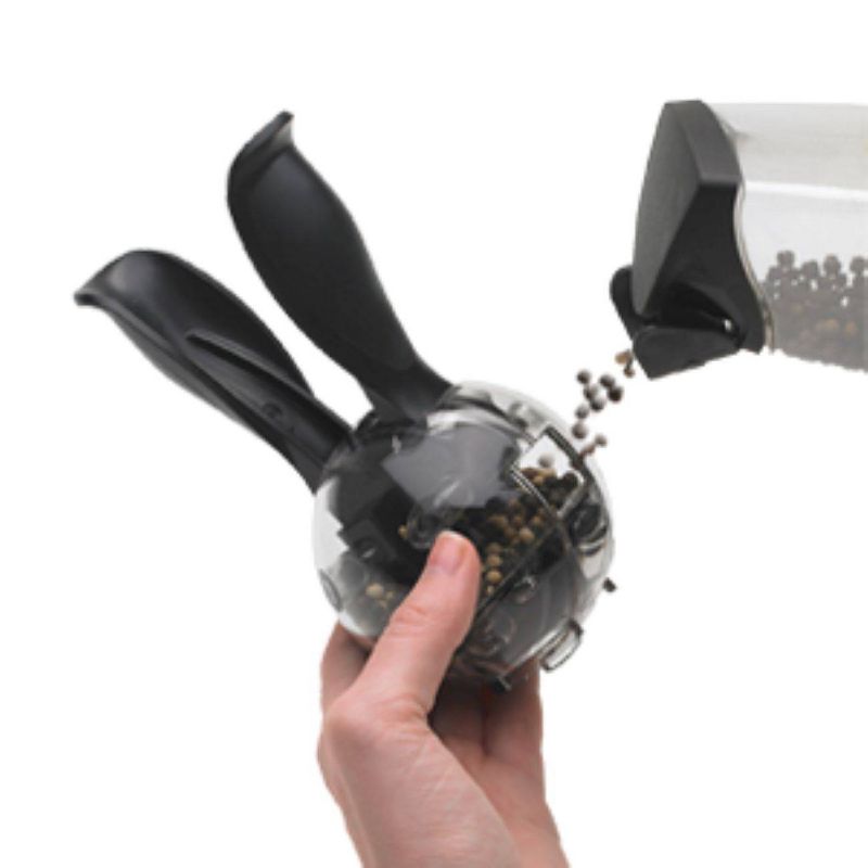 Vibe by Chef'n Pepper Ball Pepper Grinder