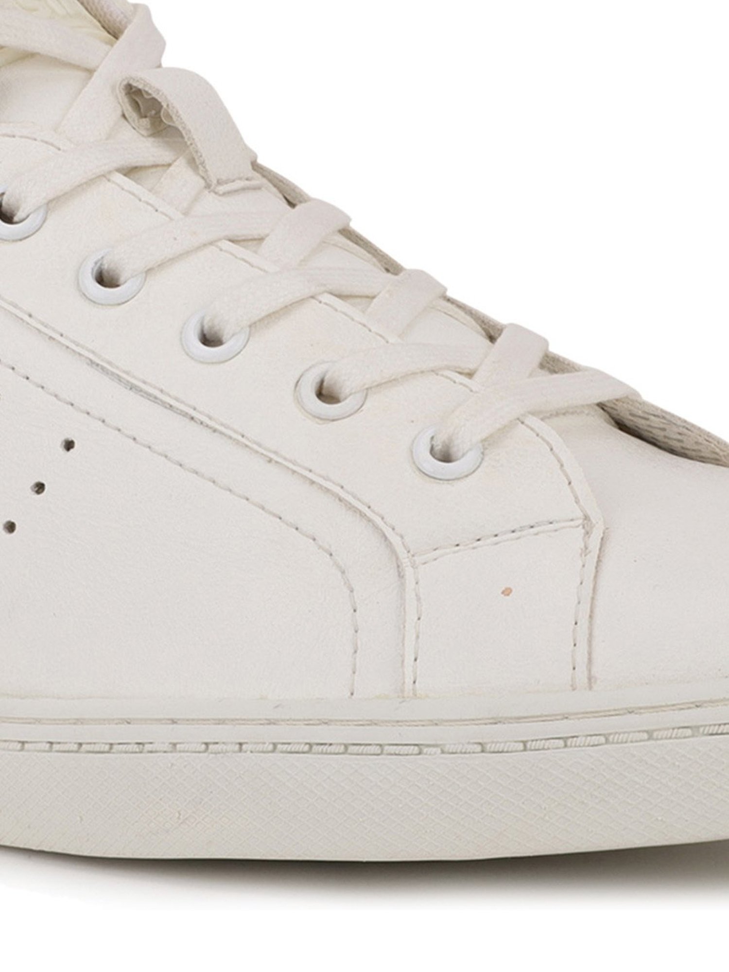 North Star by Bata Men's White Casual Sneakers