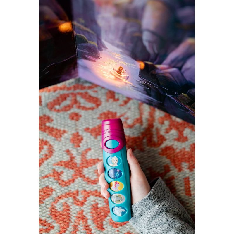 Disney Frozen 2 - Enchanted Journey - Flashlight Adventure Sound Book (Board Book)