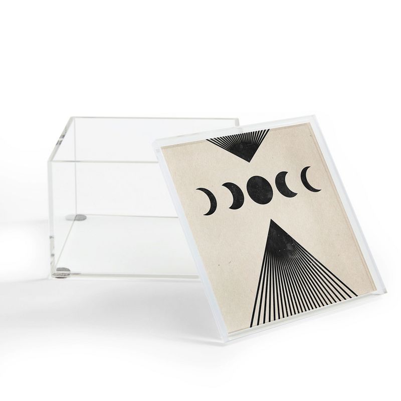 Olivia & May Set of 3 Weave Baskets with Wooden Lids