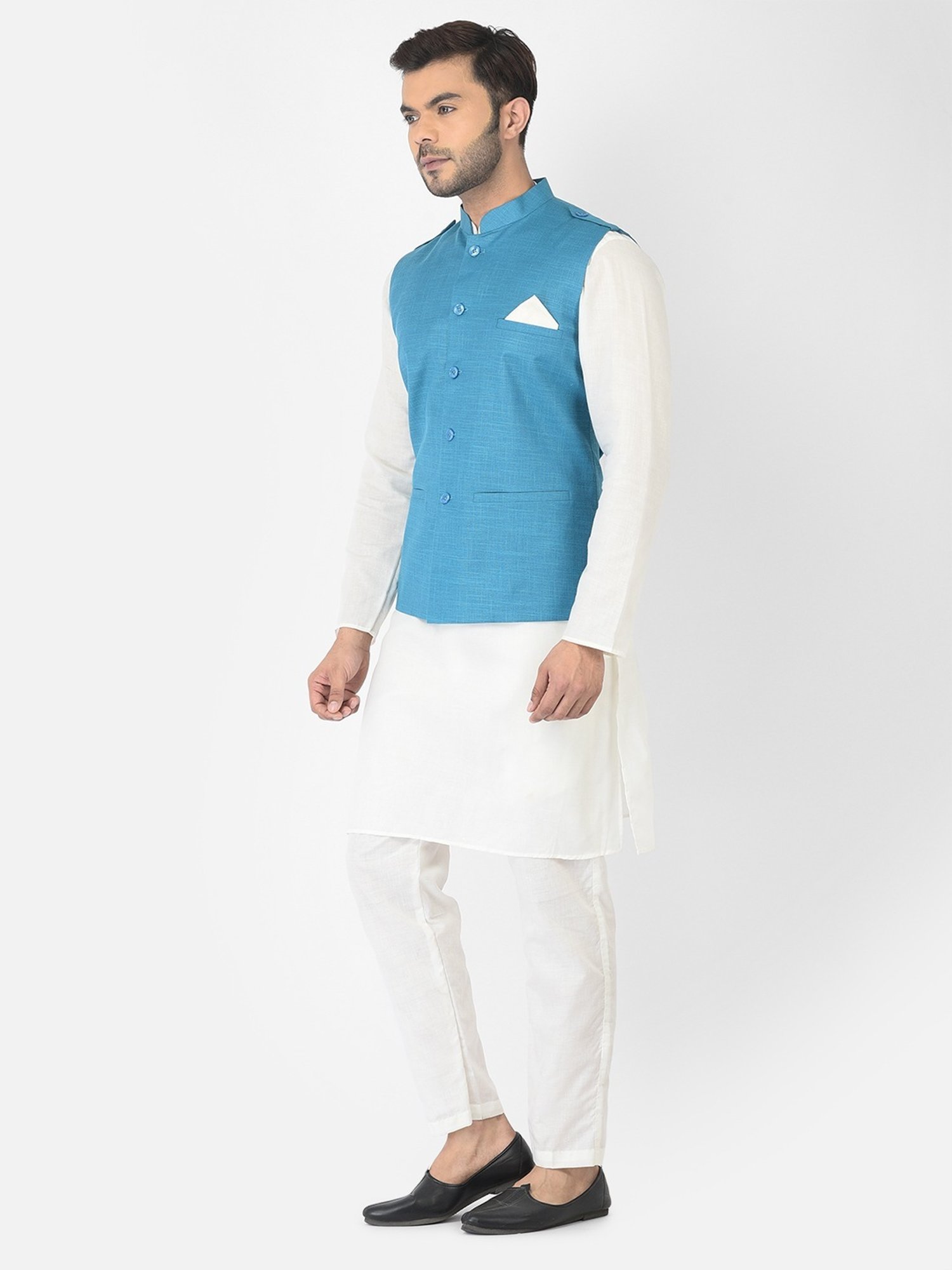 Deyann Blue & White Cotton Regular Fit Kurta Set With Jacket