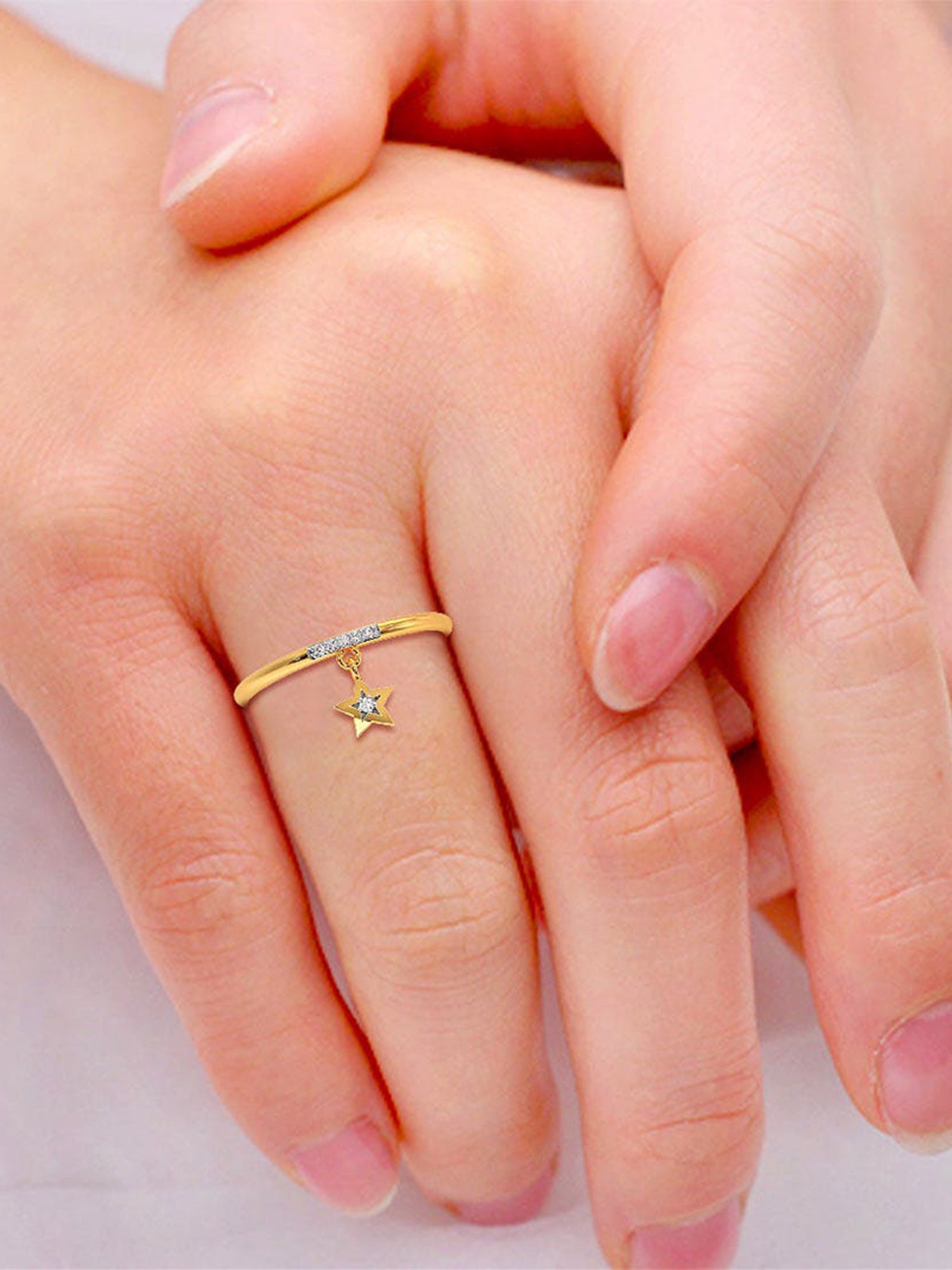 Candere by Kalyan Jewellers BIS Hallmark 18k Yellow Gold Ring