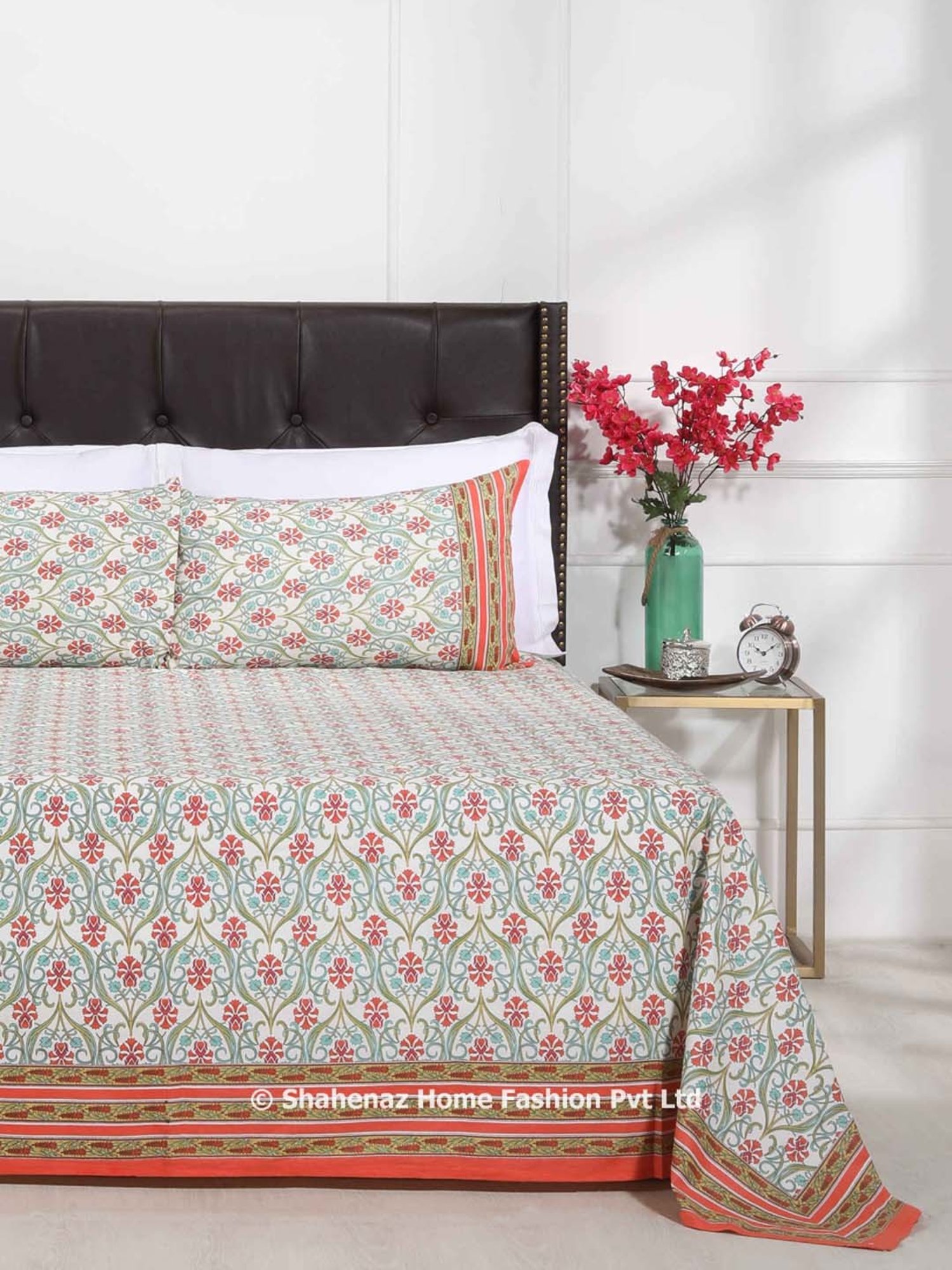 Shahenaz Orange & Green 120 TC Cotton Pine Jhaal Double Bedsheet with 2 Pillow Covers