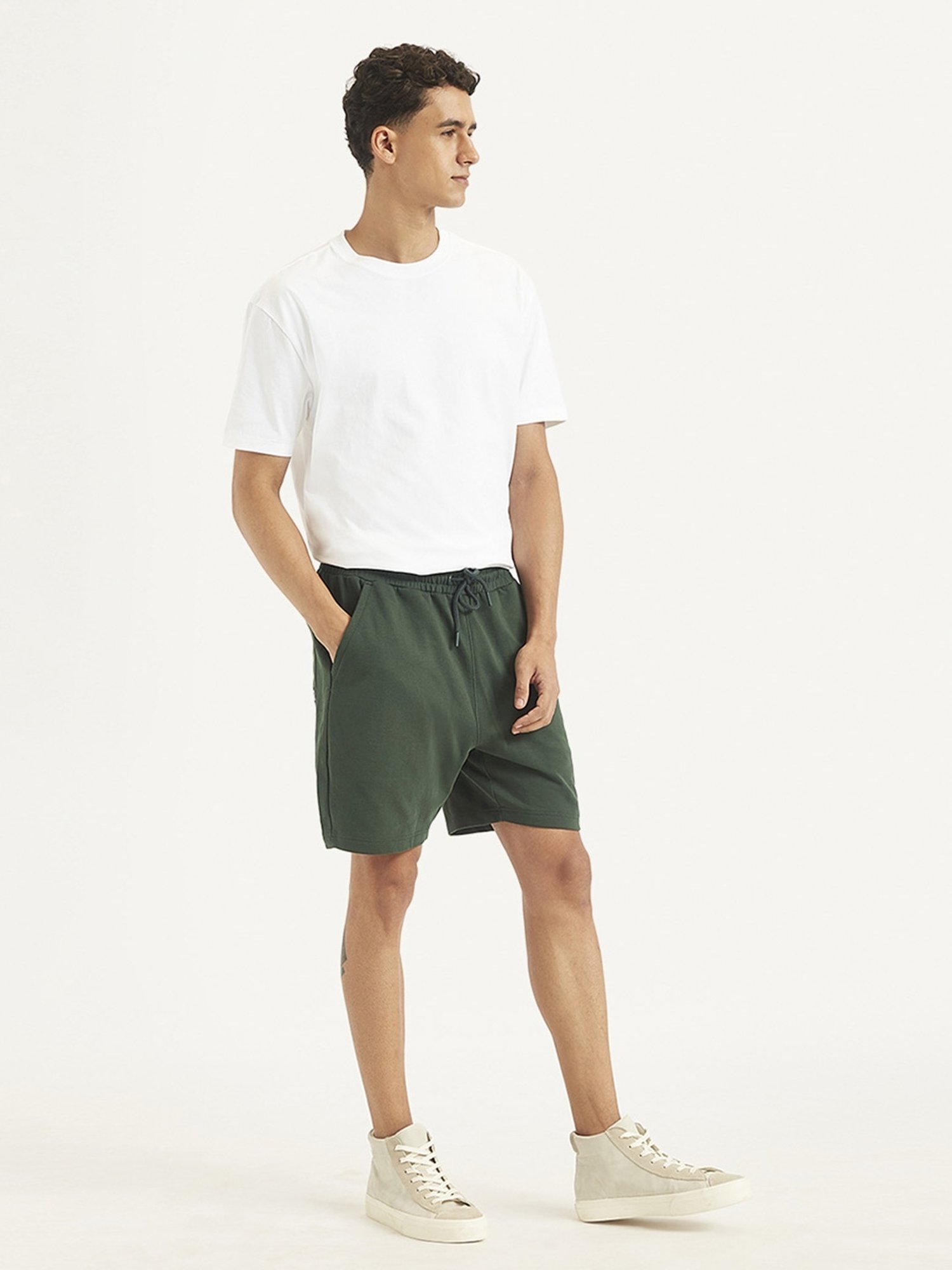 Levi's Green Cotton Regular Fit Shorts