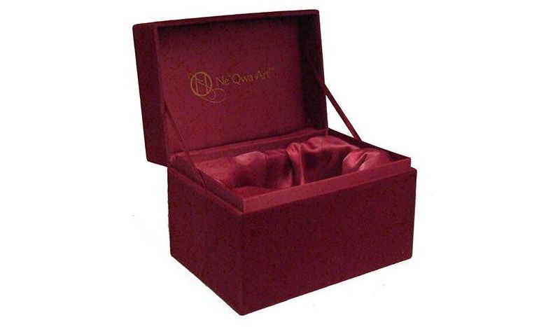 NeQwa Ne'Qwa "Presents for All" Hand-Painted Blown Glass Christmas Ornament #7131152