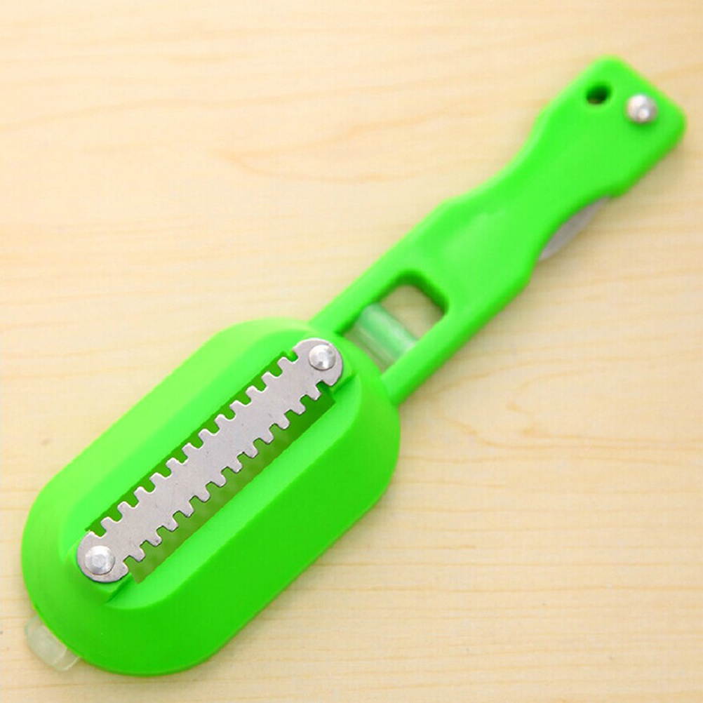 Fish Scales Remover Fish Skin Scraper Fishing Peeler Kitchen Helper (Green)
