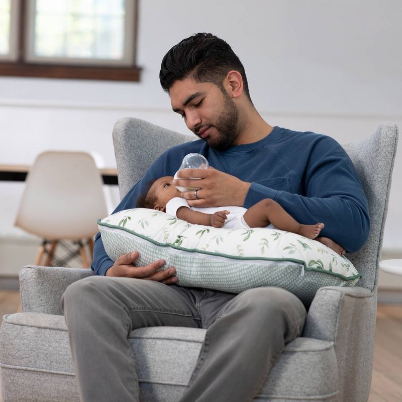 Boppy Organic Fabric Nursing Pillow Cover - Green Little Leaves