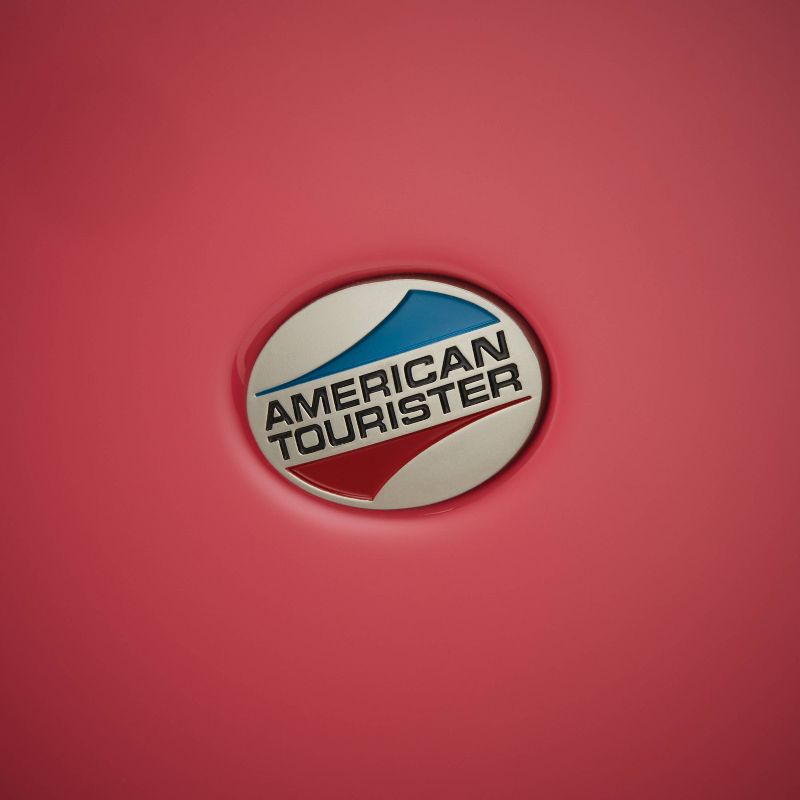 American Tourister 18'' Minnie Mouse Upright Hardside Suitcase