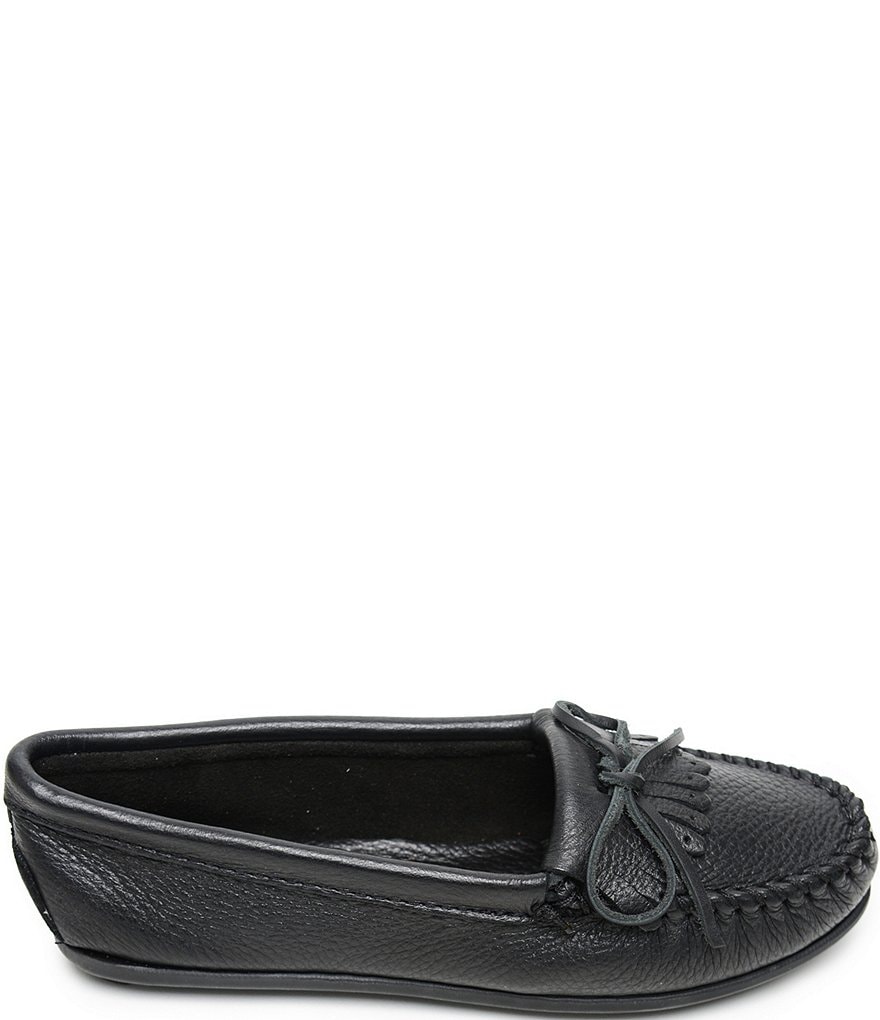 Minnetonka Deerskin Kilty Moccasins