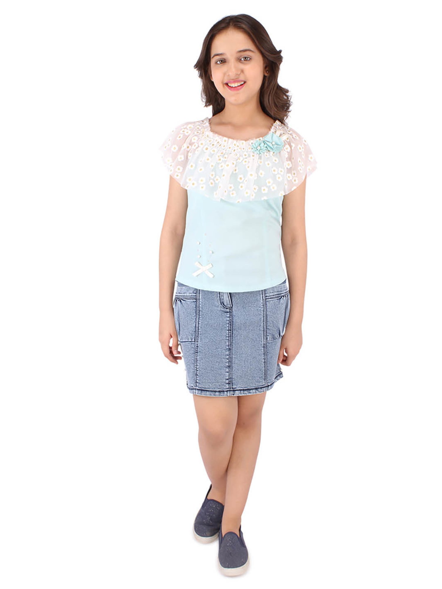 Cutecumber Kids Sky Blue Applique Top