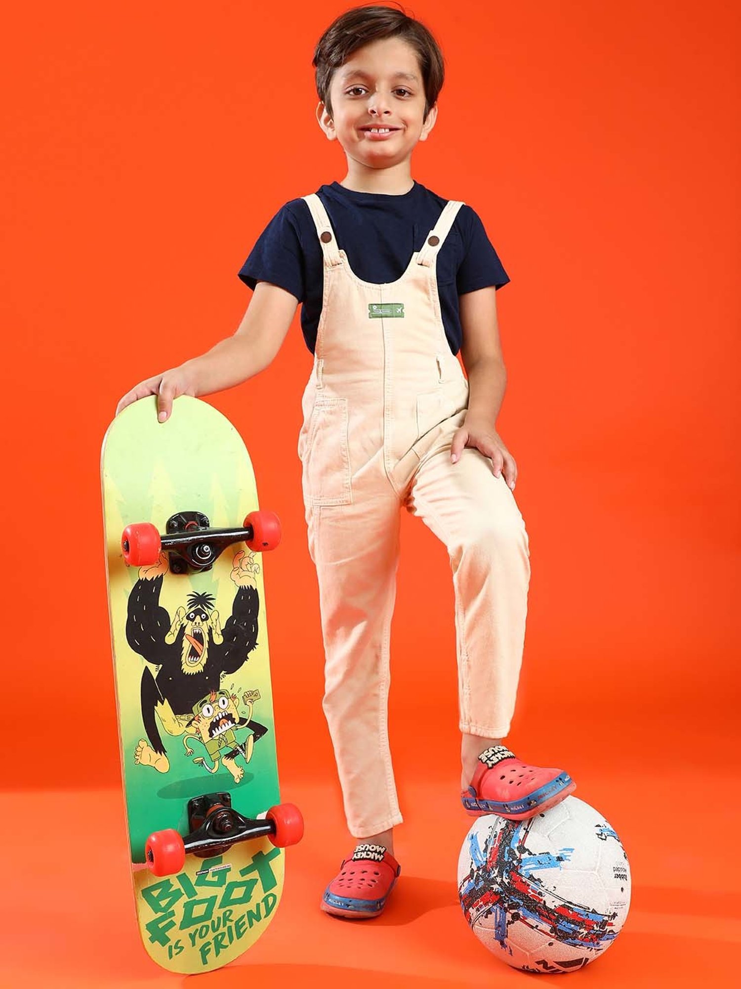 Kiddopanti Kids Blue Solid Dungaree