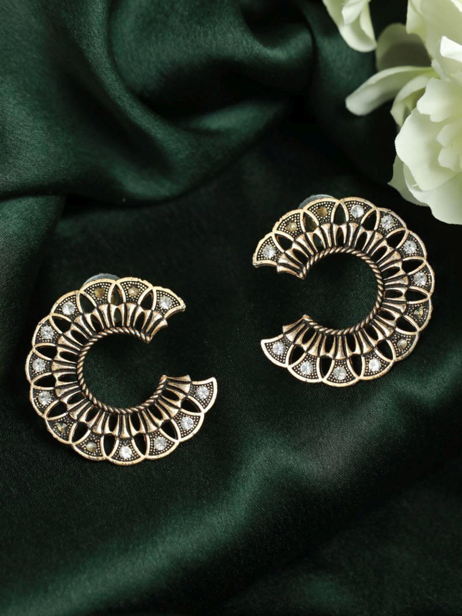 Priyaasi Golden Stud Earrings