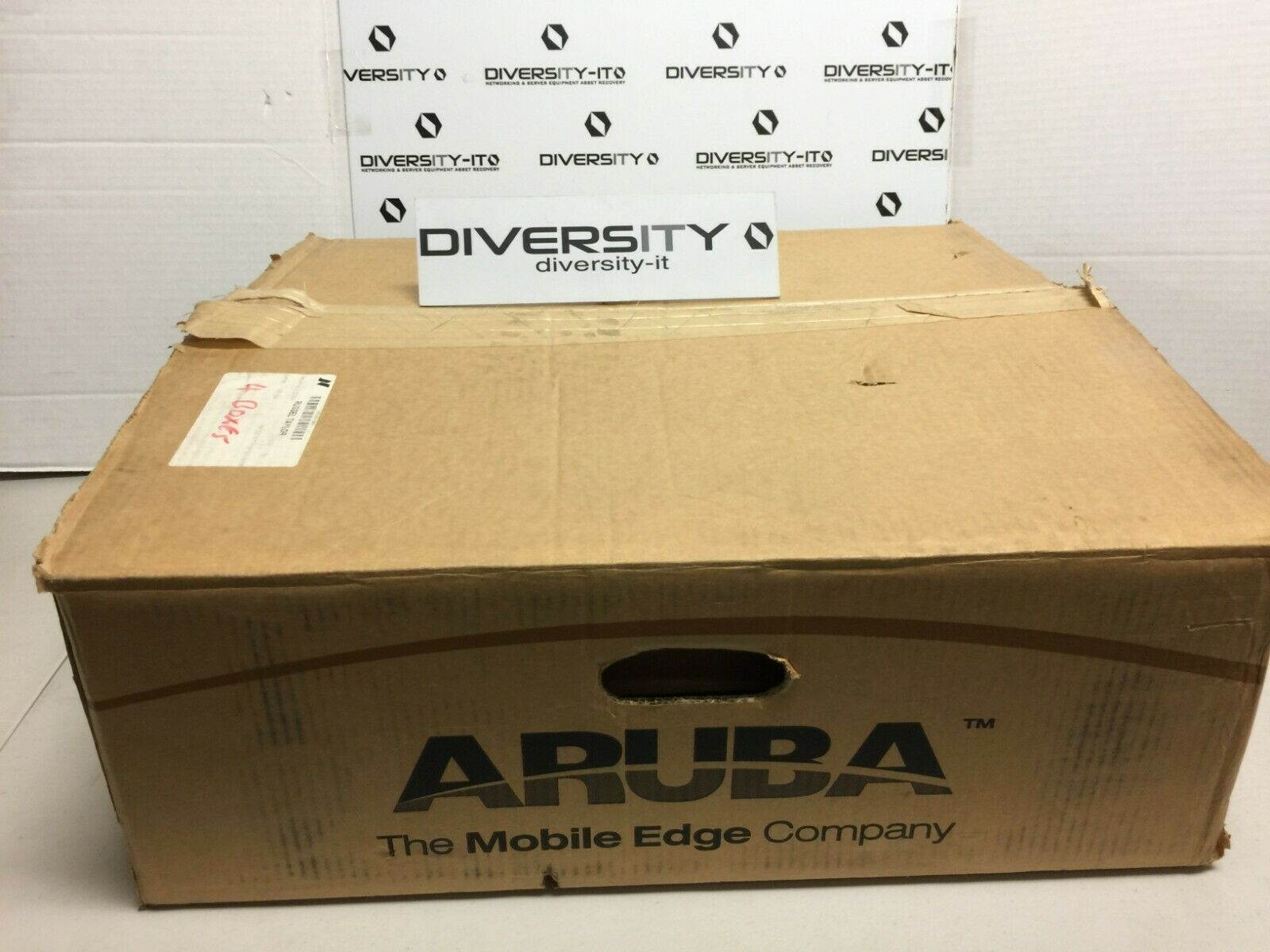 Aruba Networks 2400 Network Mobility Controller 24 FE Ports 2 GE 2400-48-AOS-STD *NOB*