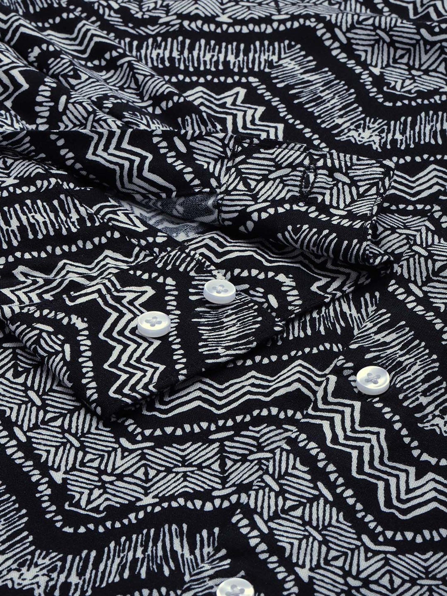 IVOC Black Regular Fit Printed Shirt