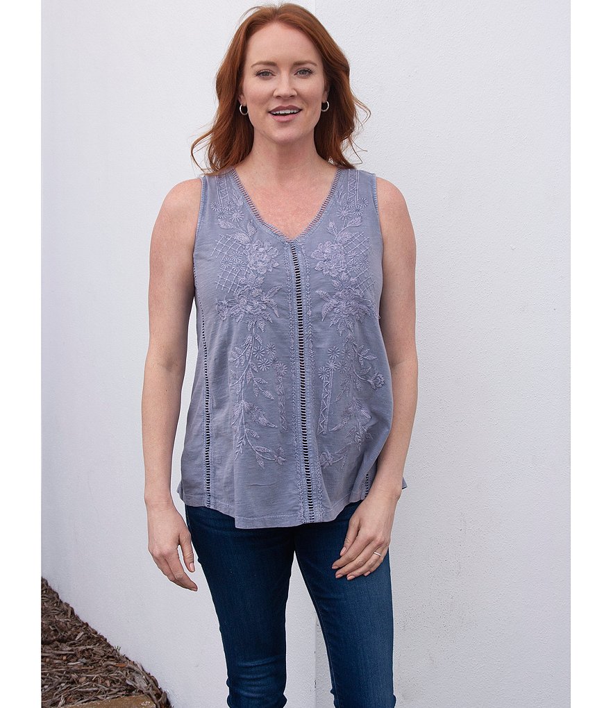 Karyn Seo Lilo Tonal Vintage Embroidered V-Neck Lace Detailing Cotton Tank