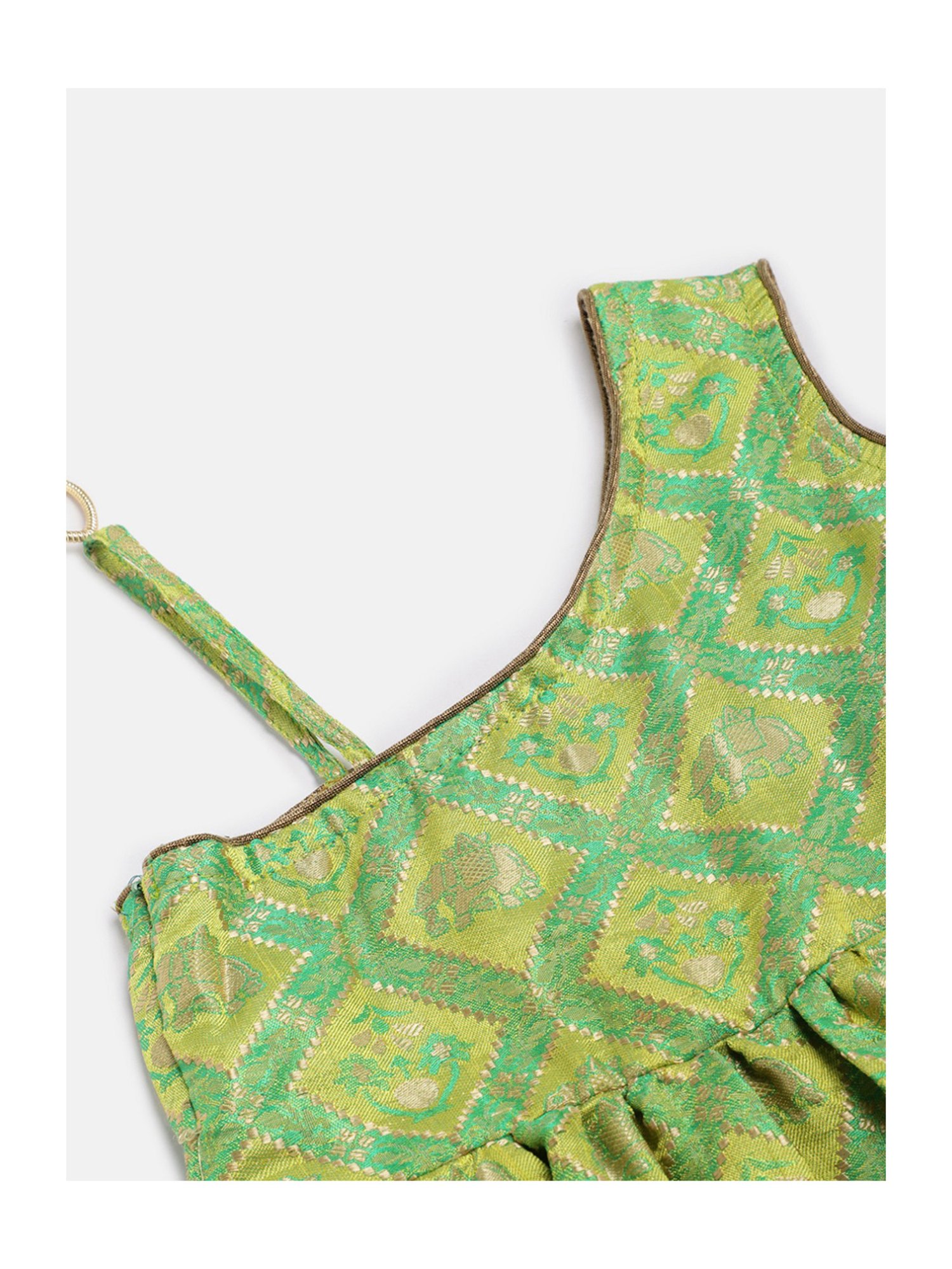 TWISHA Kids Green Self Design Top with Ghagra