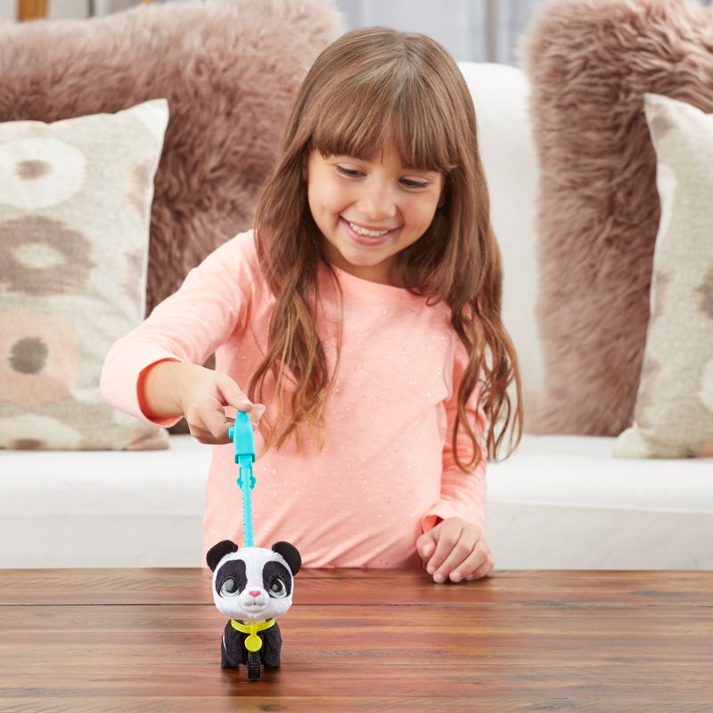 furReal Walkalots Lil' Wags, Panda