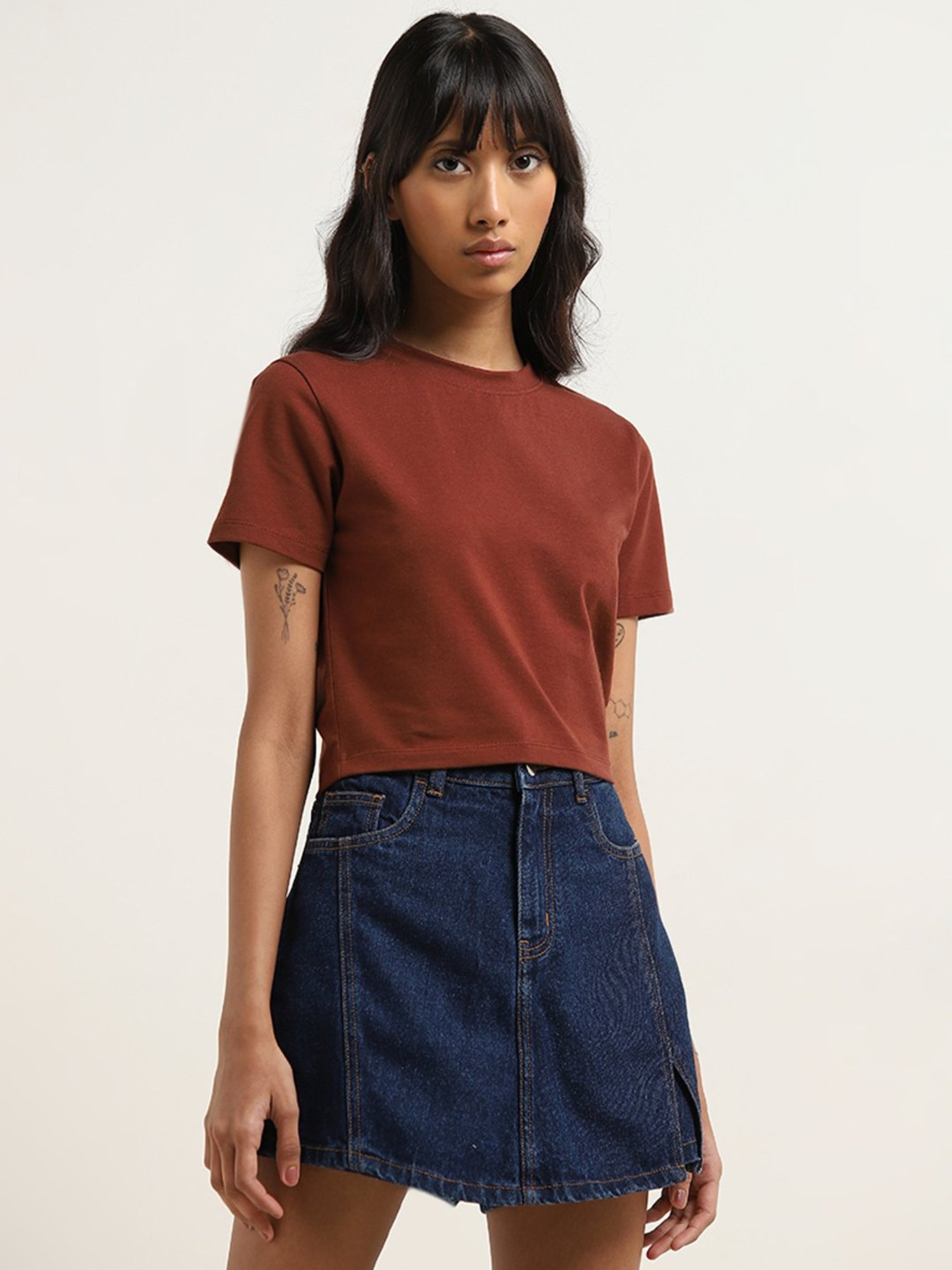 Nuon by Westside Dark Brown Solid Cotton Blend T-Shirt