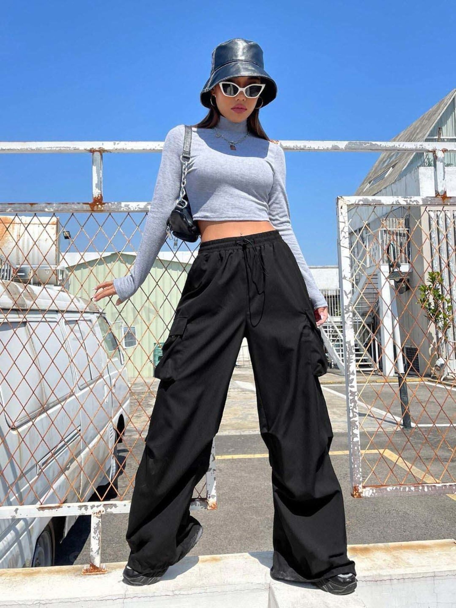 BUYNEWTREND Black High Rise Cargo Pants