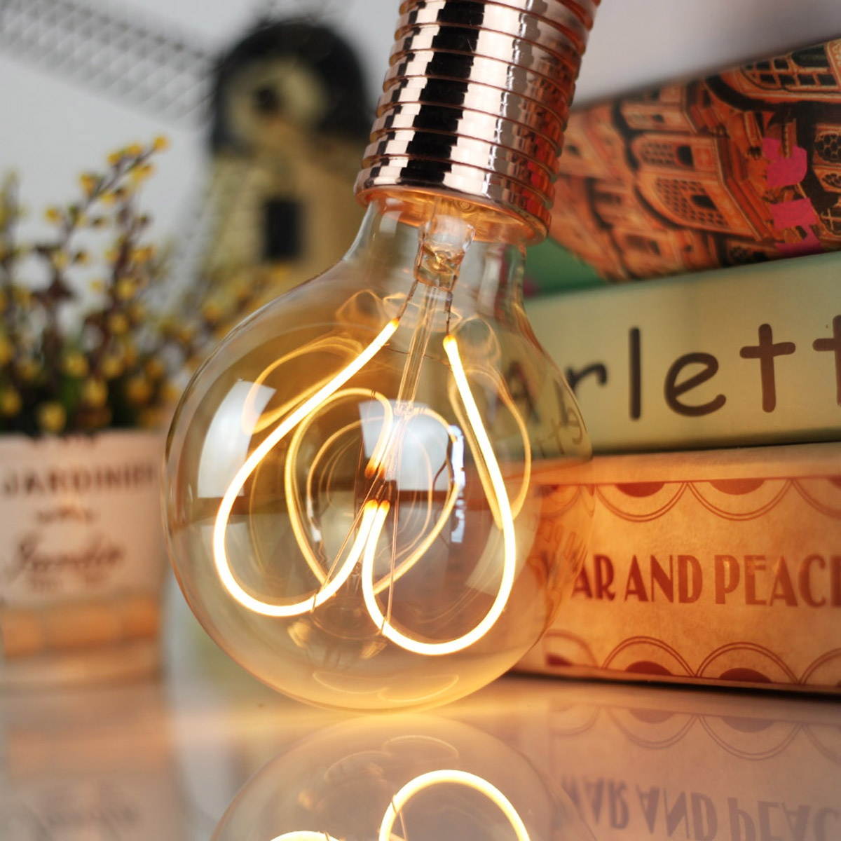 LED Dimmable Vintage Godlen Glass Cover Bulbs 220-240V 4W LED Light Bulbs Warm Incandescent Equivalent E27 LED Filament Light Bulbs for Home Hotel Store Light Fixtures (Warm White)