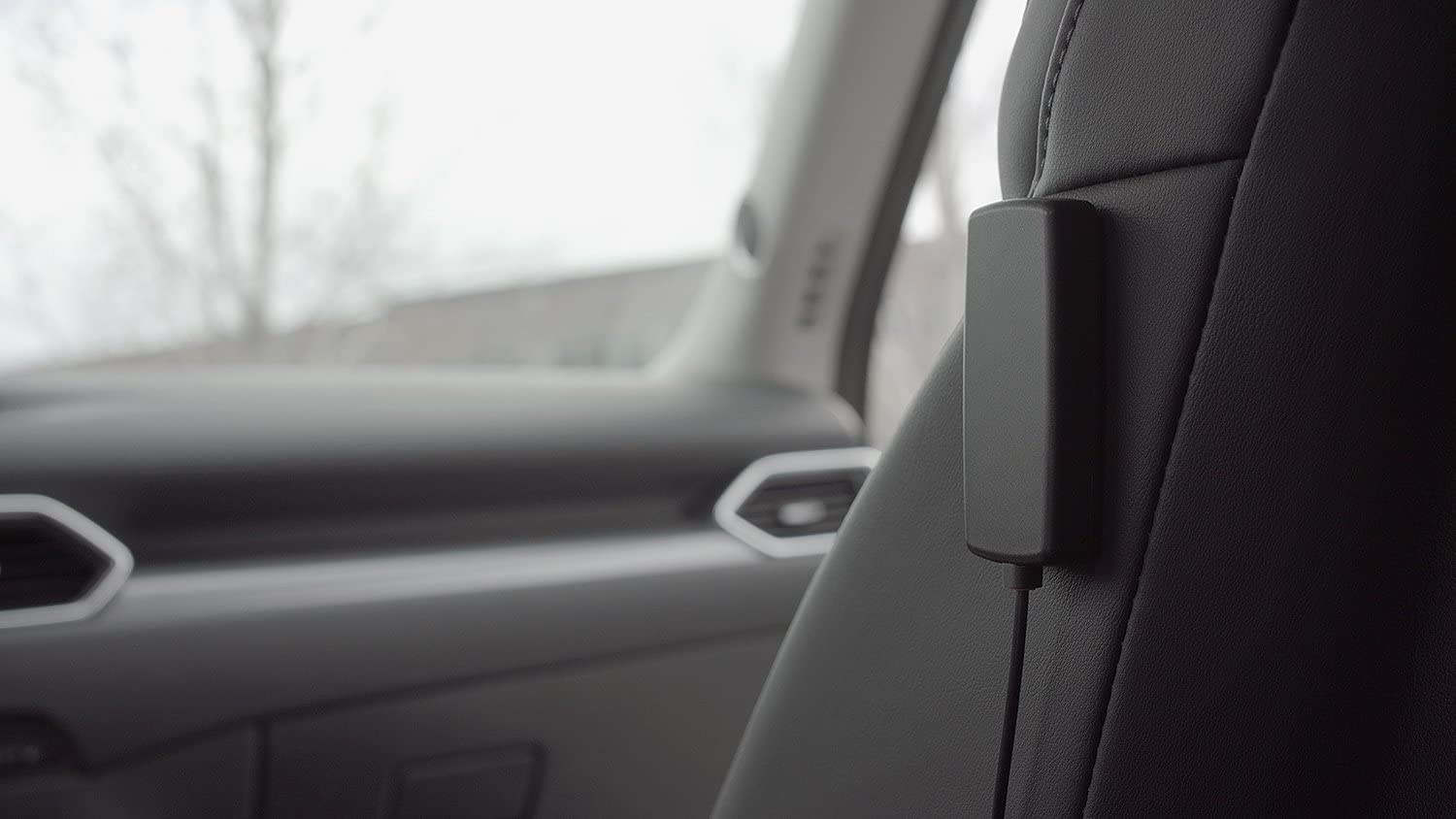 weBoost 4G Slim Low-Profile Antenna for Car, Truck or SUV w/ SMA Male Connector - 314401