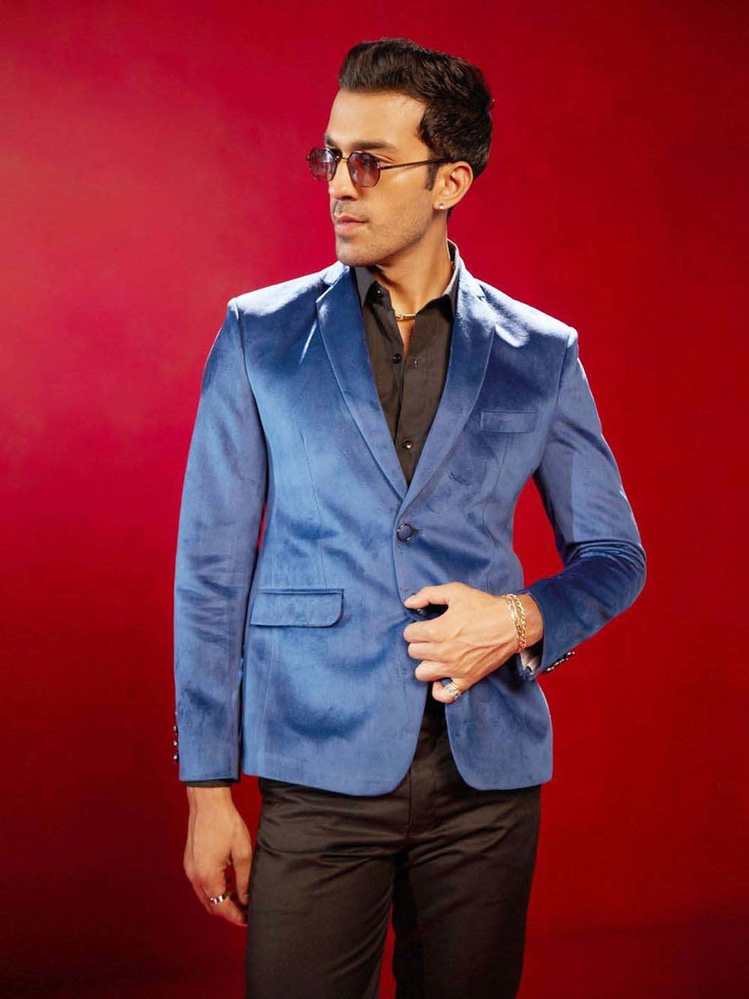 Vastramay Navy Regular Fit Blazer