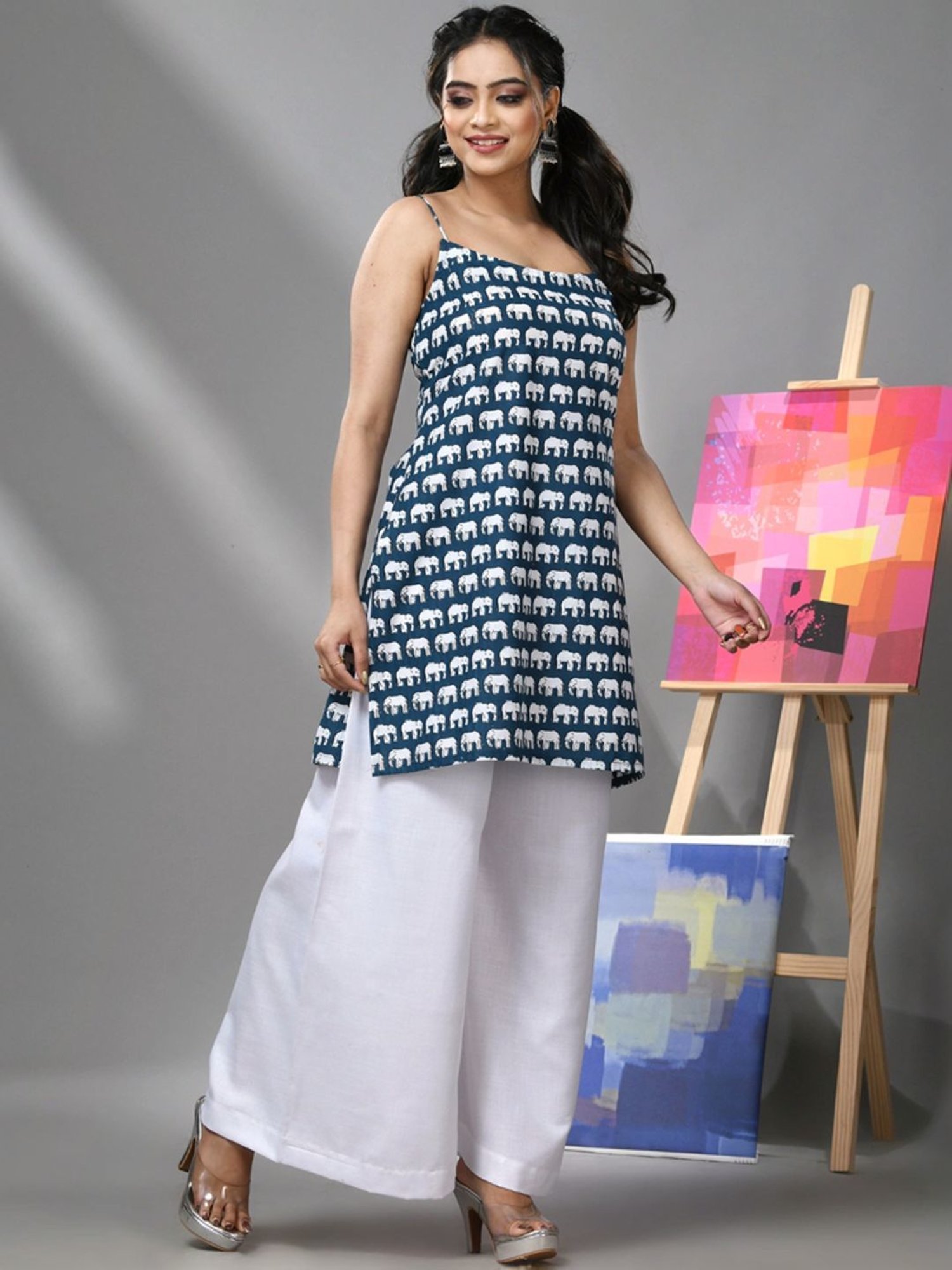 Charukriti Blue Cotton Printed Straight Kurti