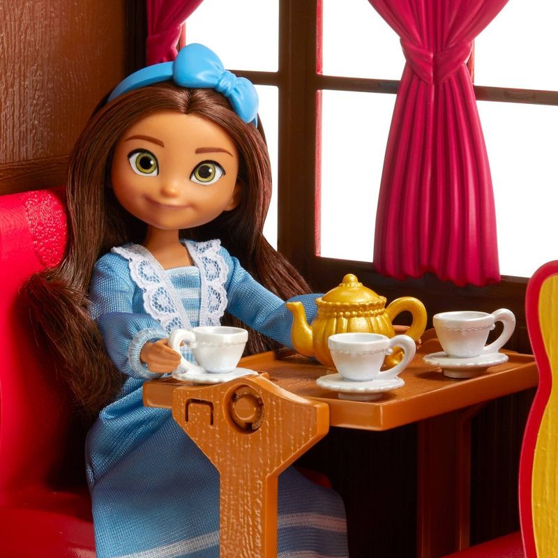 Spirit Untamed Lucky's Train Home Playset with Lucky Doll, Train & Figure Set