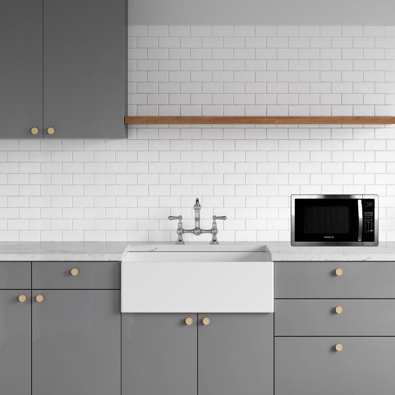 Farberware Classic 1.1 Cu. Ft. 1000 Watt Microwave Oven