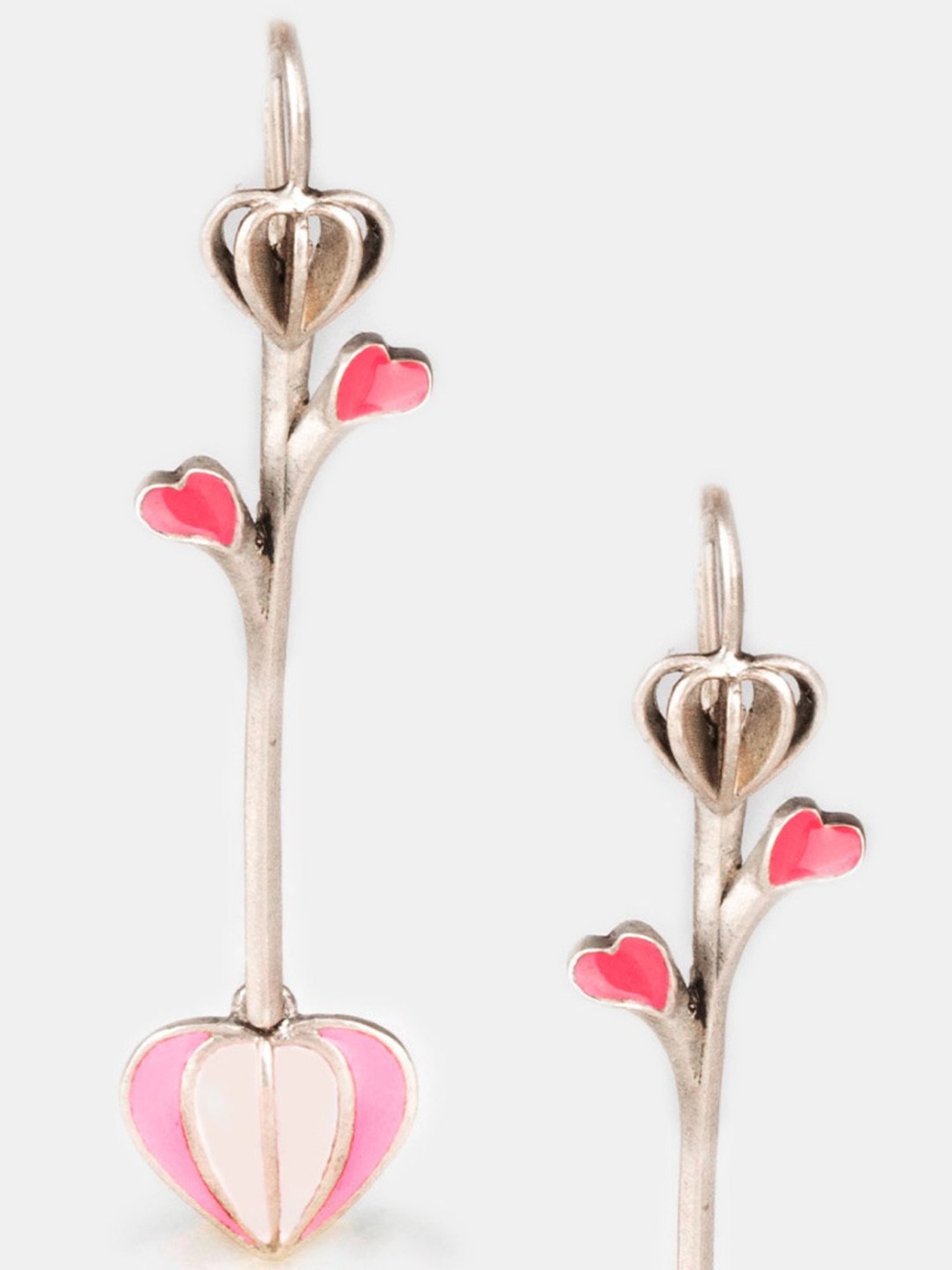 Shaya 92.5 Sterling Silver For the Love of New Experiments Heart Earrings for Women