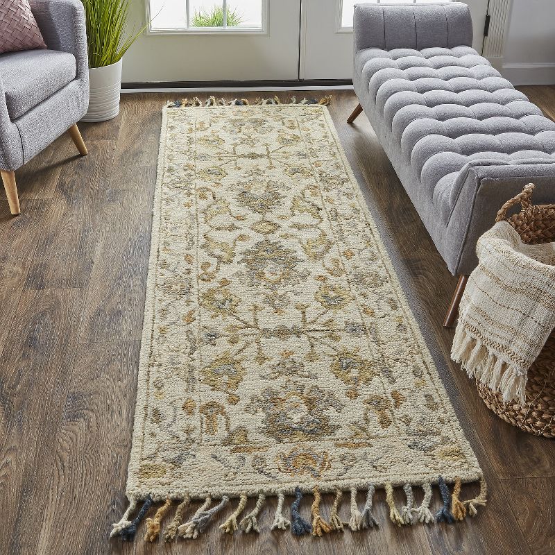 2'6"x8' Runner Hand Made Tufted Medallion Wool Runner Beige - Feizy