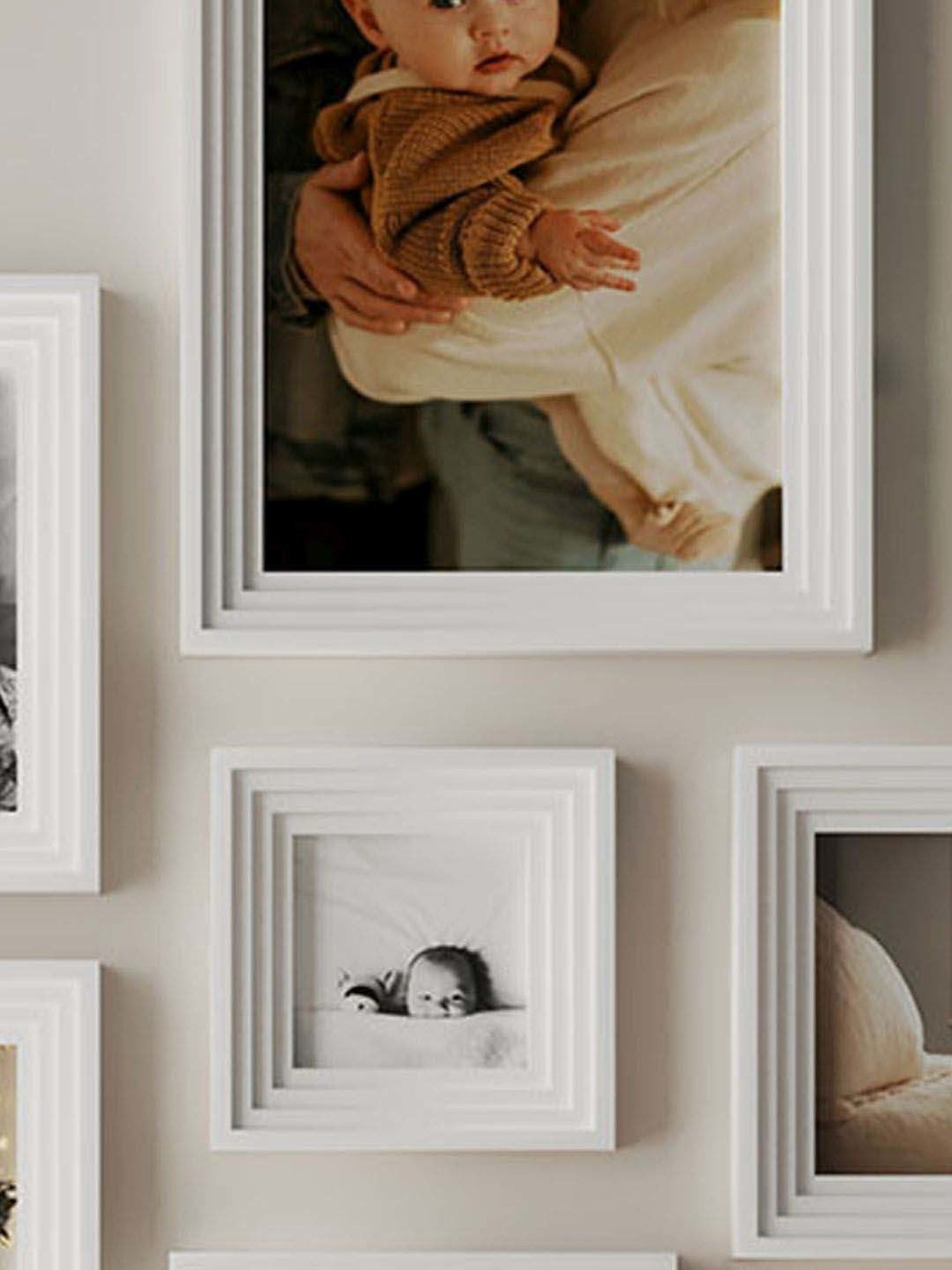 Art Street White Synthetic Idolatry Wall Photo Frame - Set of 12