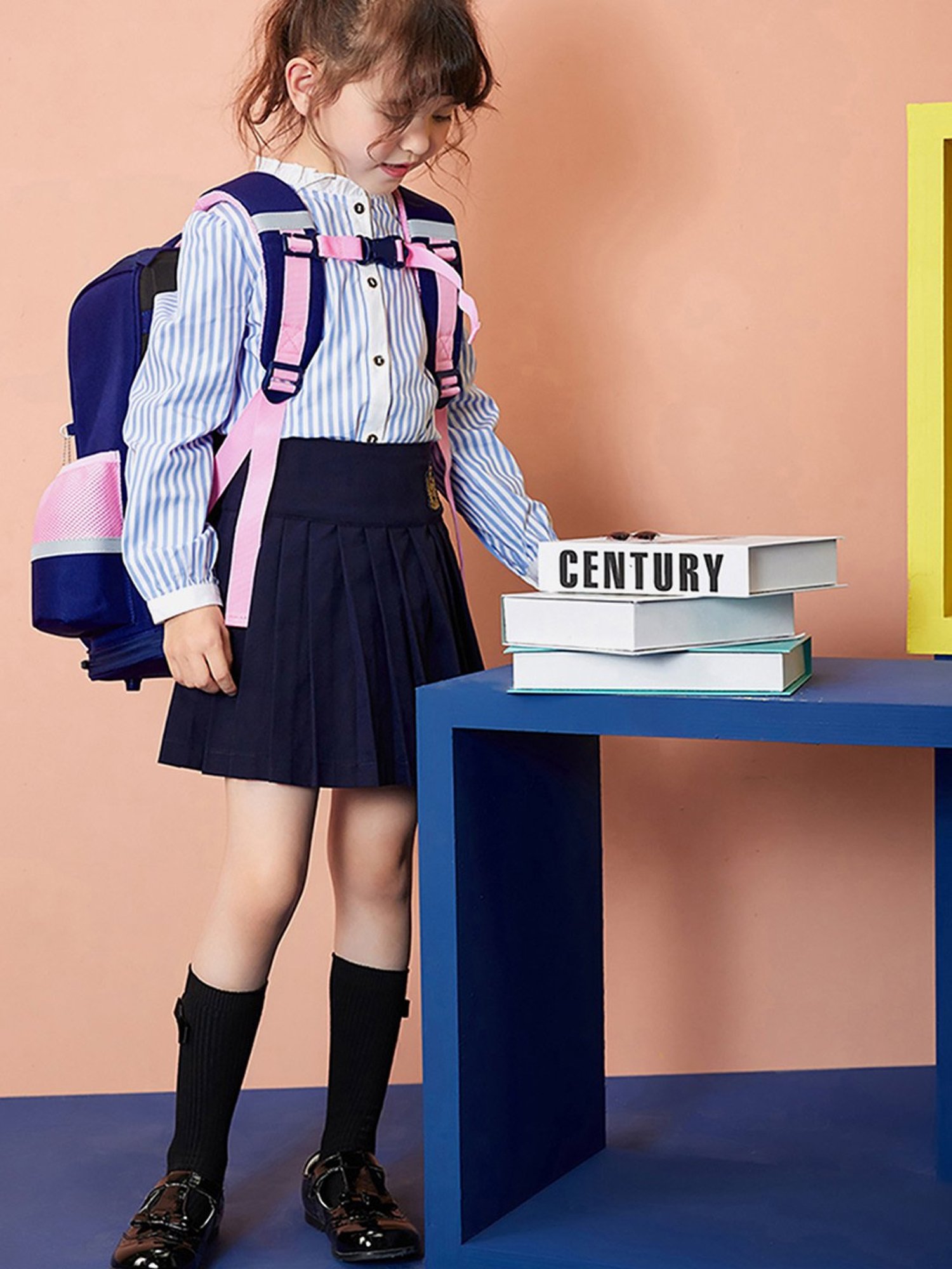 Little Surprise Box Bow Ergonomic Navy Blue Printed Backpack