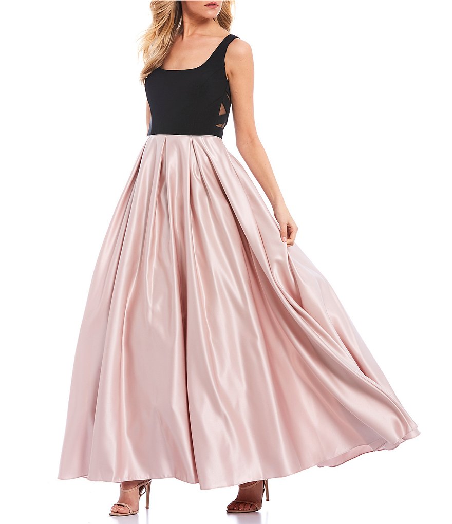 Blondie Nites Sleeveless Square-Neck X-Side Mixed Ball Gown
