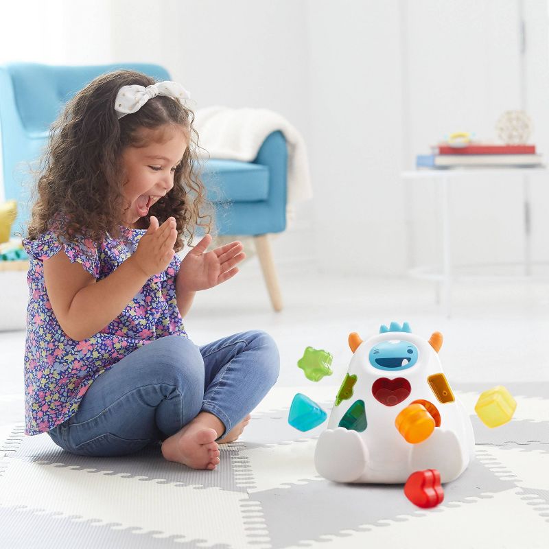 Manhattan Toy Shapes Baby Board Book, Ages 6 Months and up