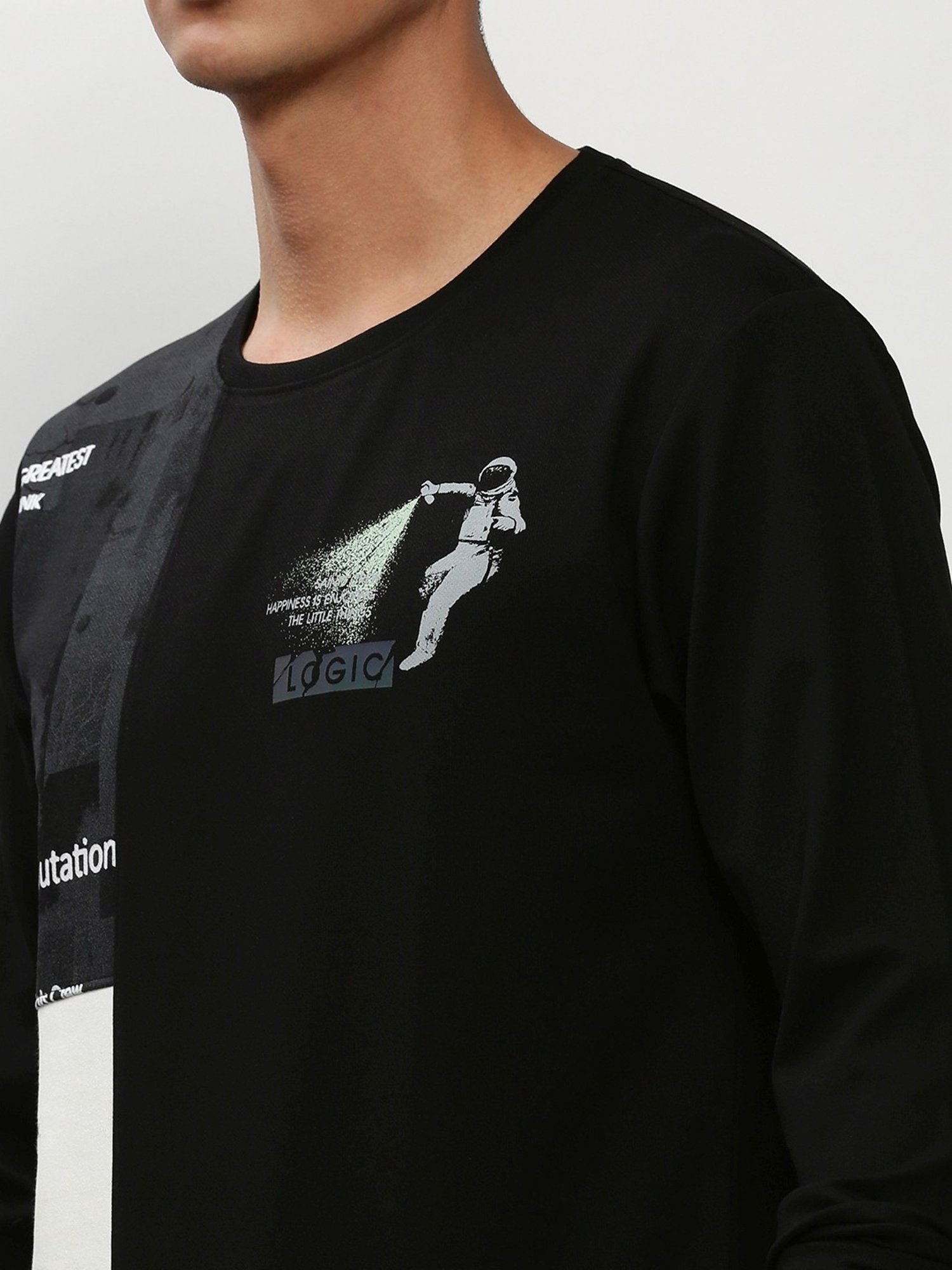 SHOWOFF Black Slim Fit Printed Sweatshirt